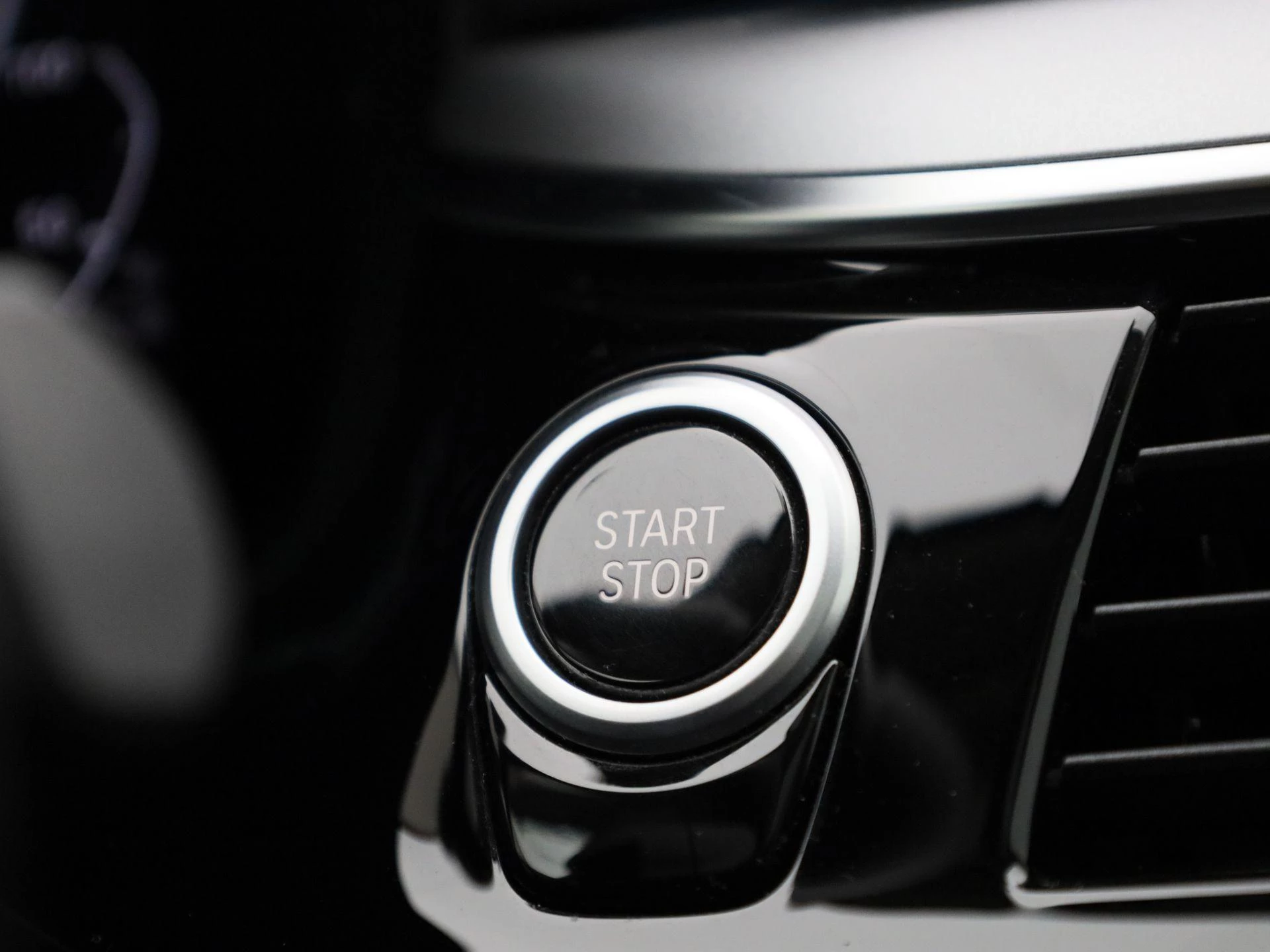 BMW-5 Serie-image-23