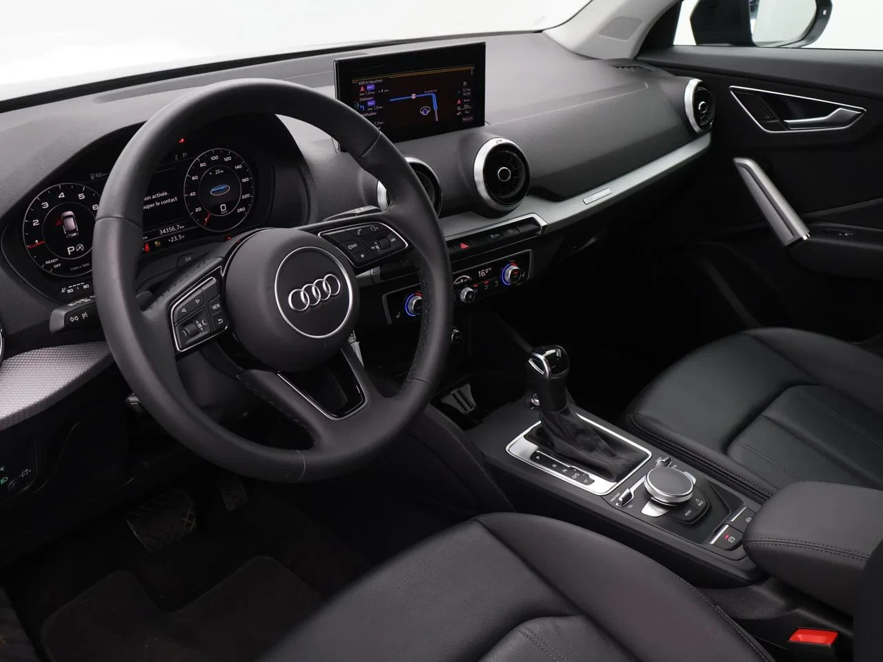 Audi Q2 35 TFSI Business Edition Advanced 150PK *AUTOMAAT*LEDER*CAMERA*CRUISE*PDC*VIRTUAL COCKPIT*AIRCO*ZETELVERWARMING*...*