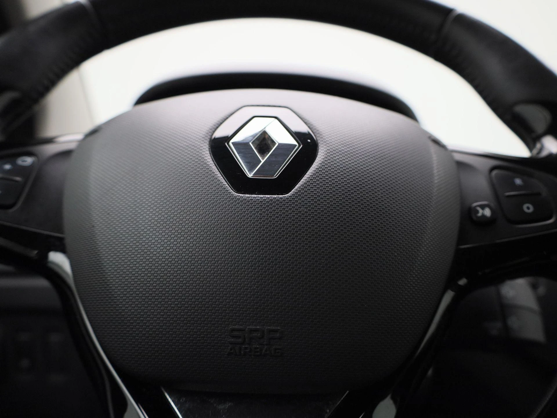 Renault-Captur-image-27