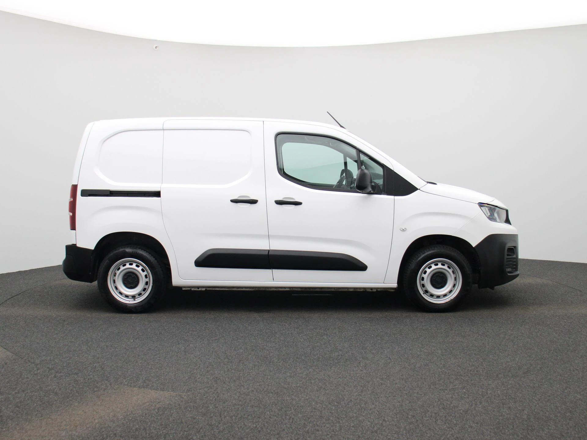 Peugeot-Partner-image-6