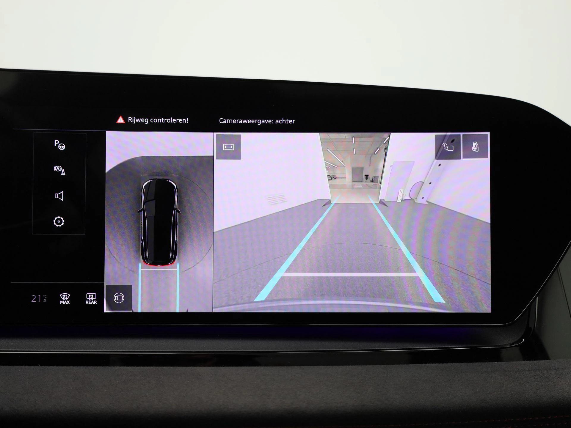 Audi-Q6 e-tron-image-40