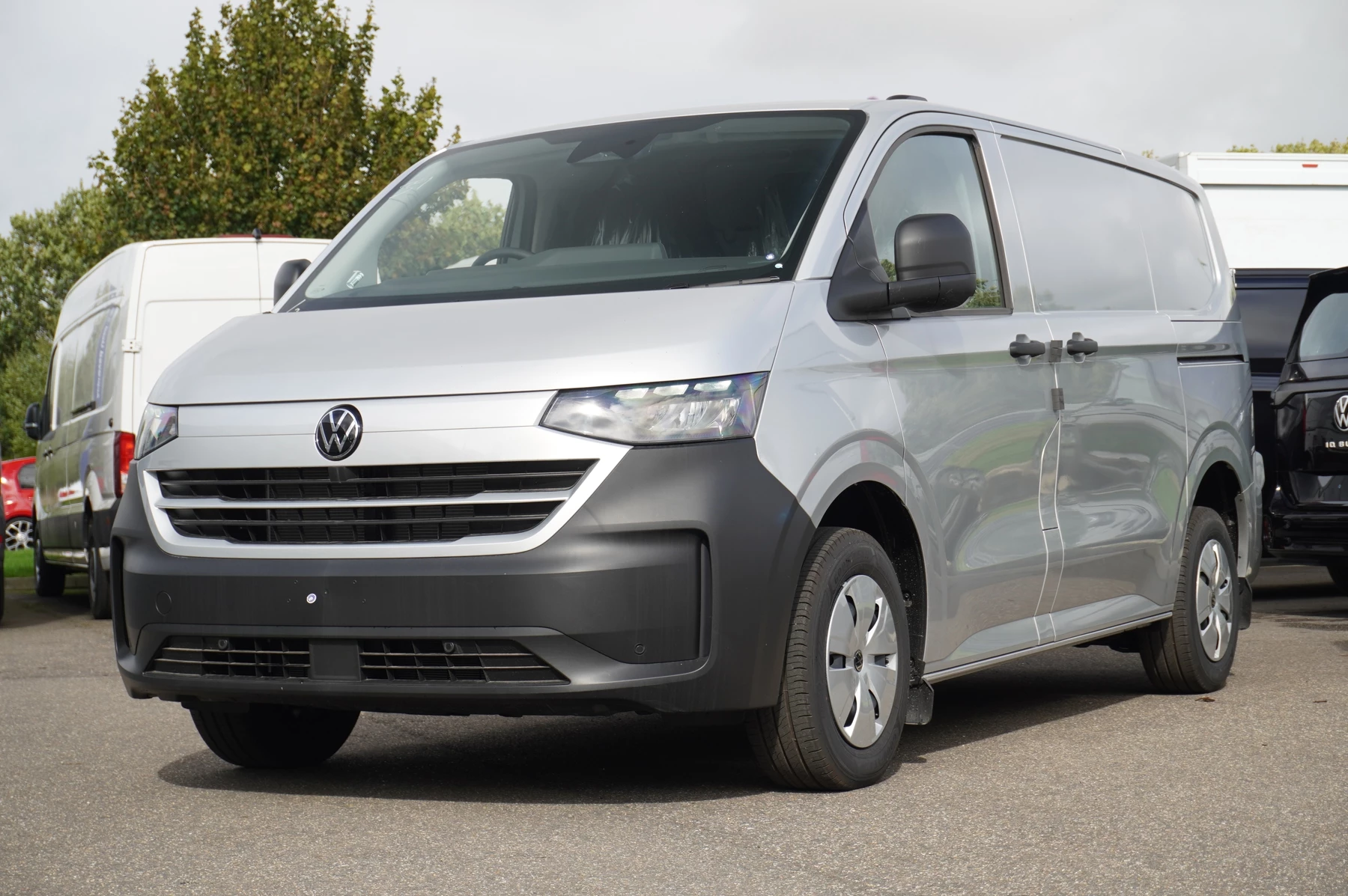 Volkswagen-Transporter-image-37