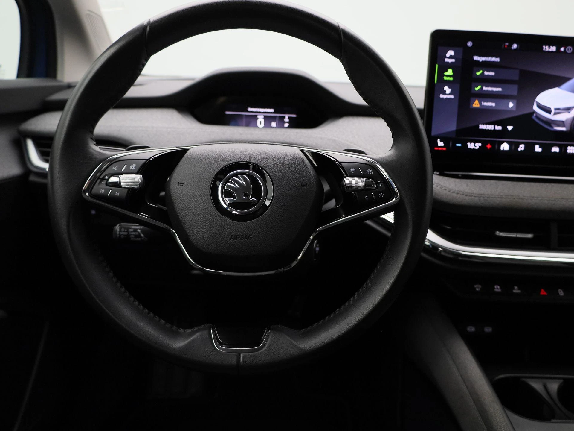 Škoda-Enyaq iV-image-7