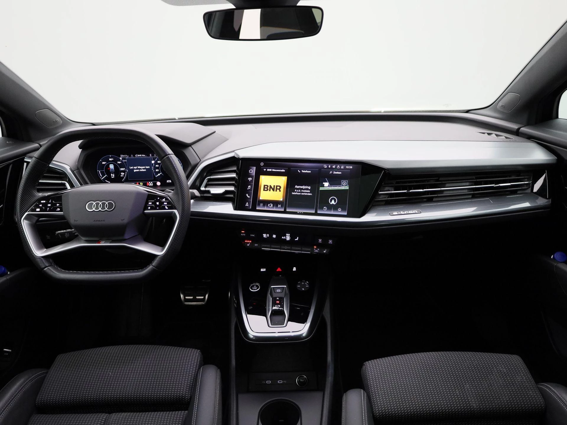 Audi-Q4 e-tron-image-42