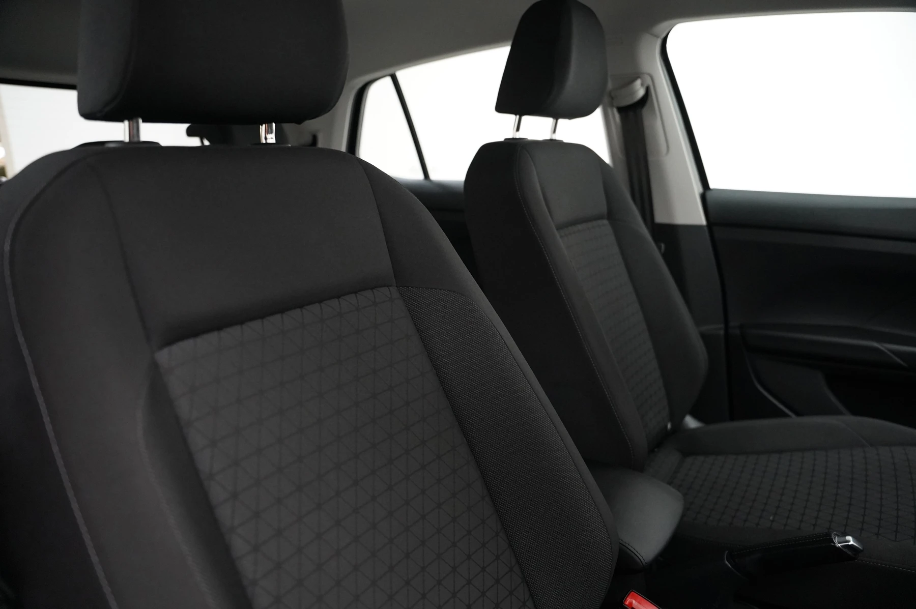 Volkswagen-T-Cross-image-20