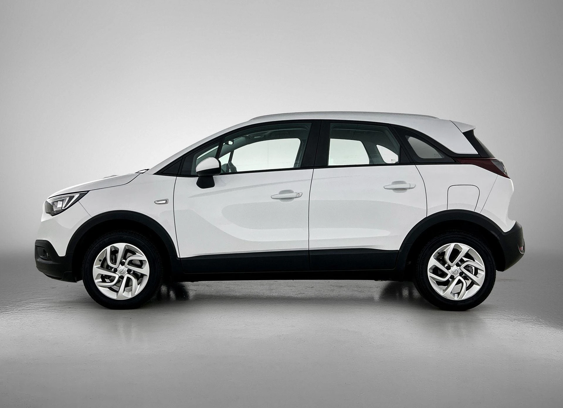 Opel-Crossland X-image-1