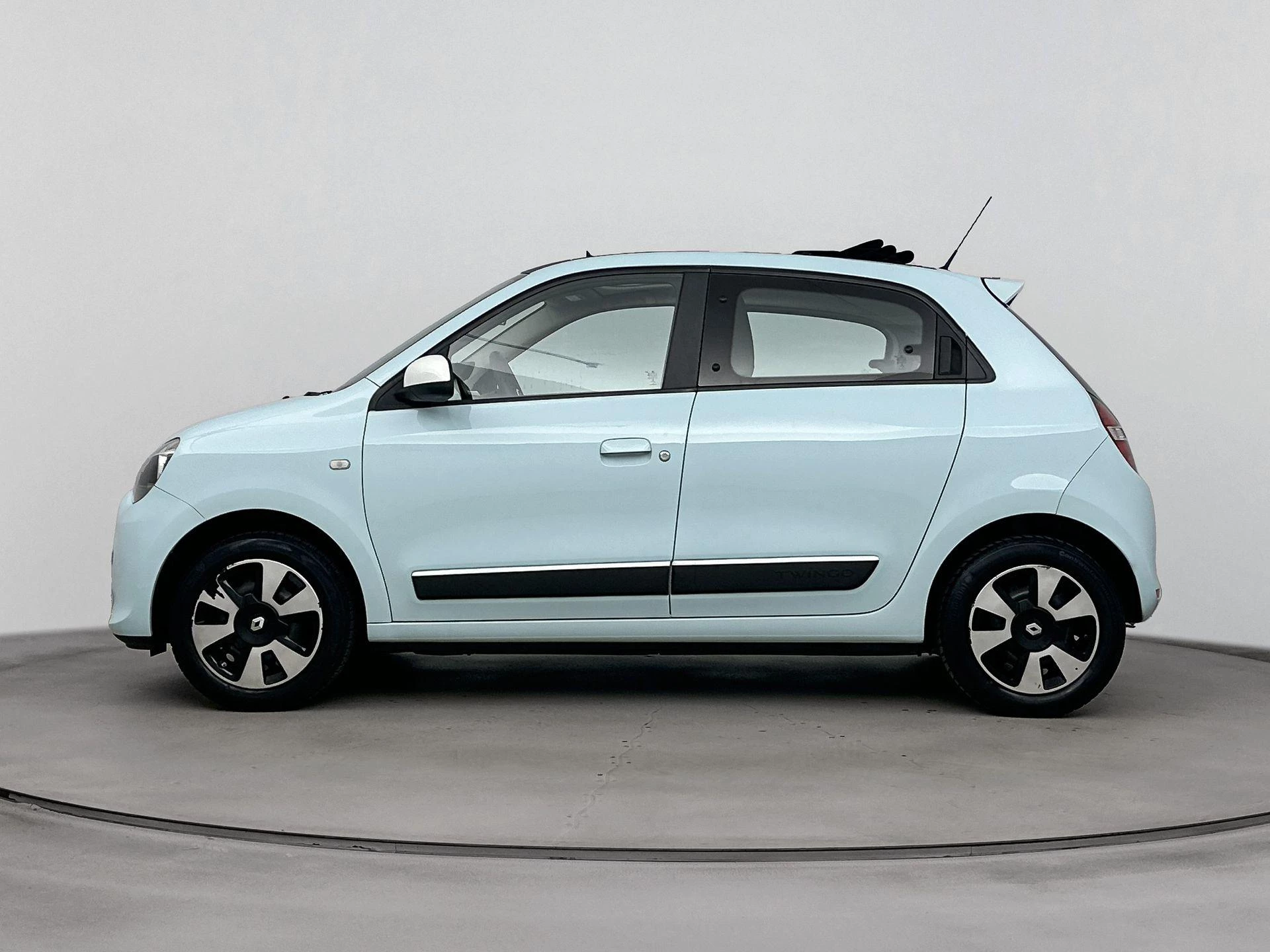 Renault-Twingo-image-1