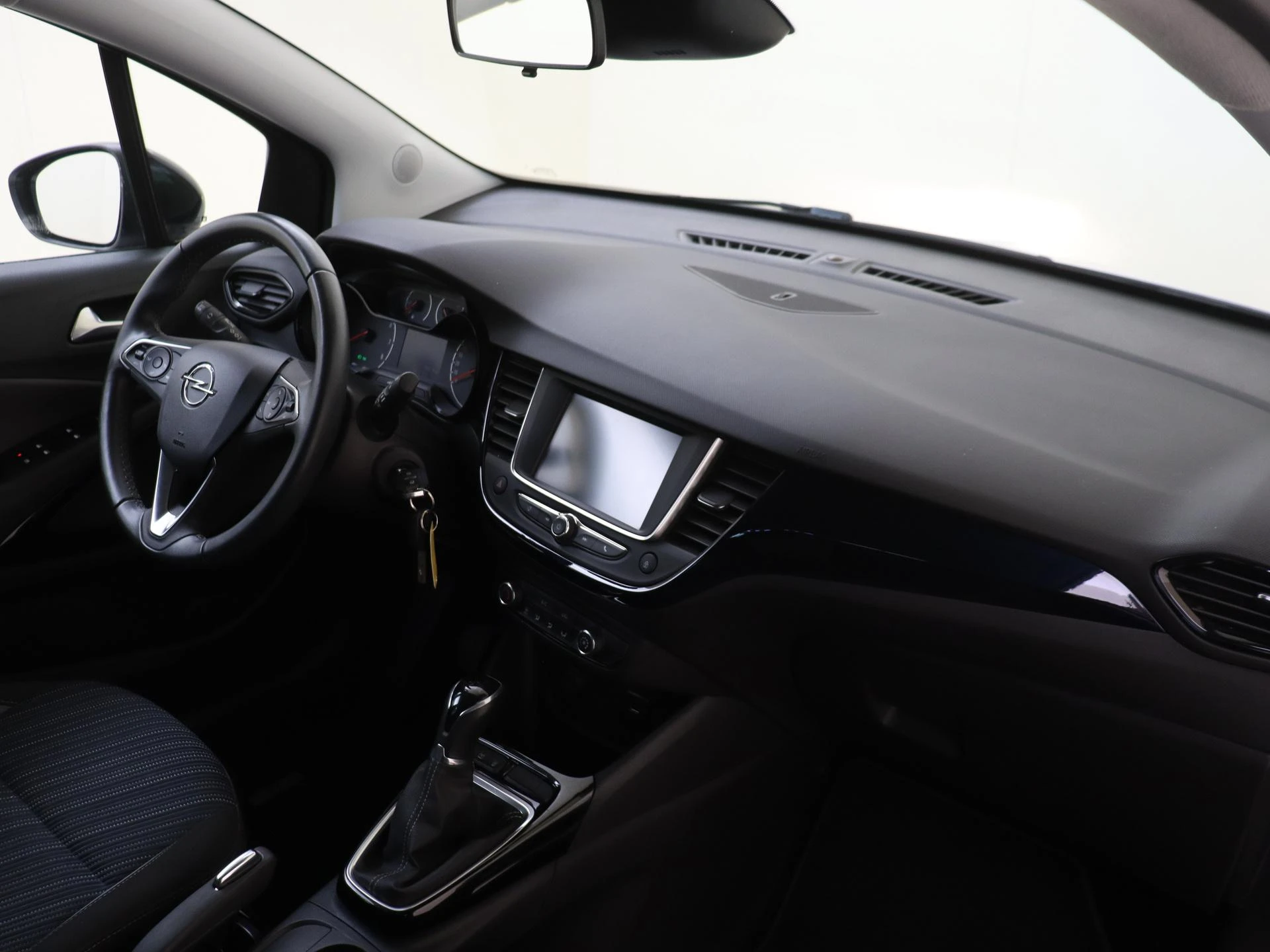 Opel-Crossland X-image-4