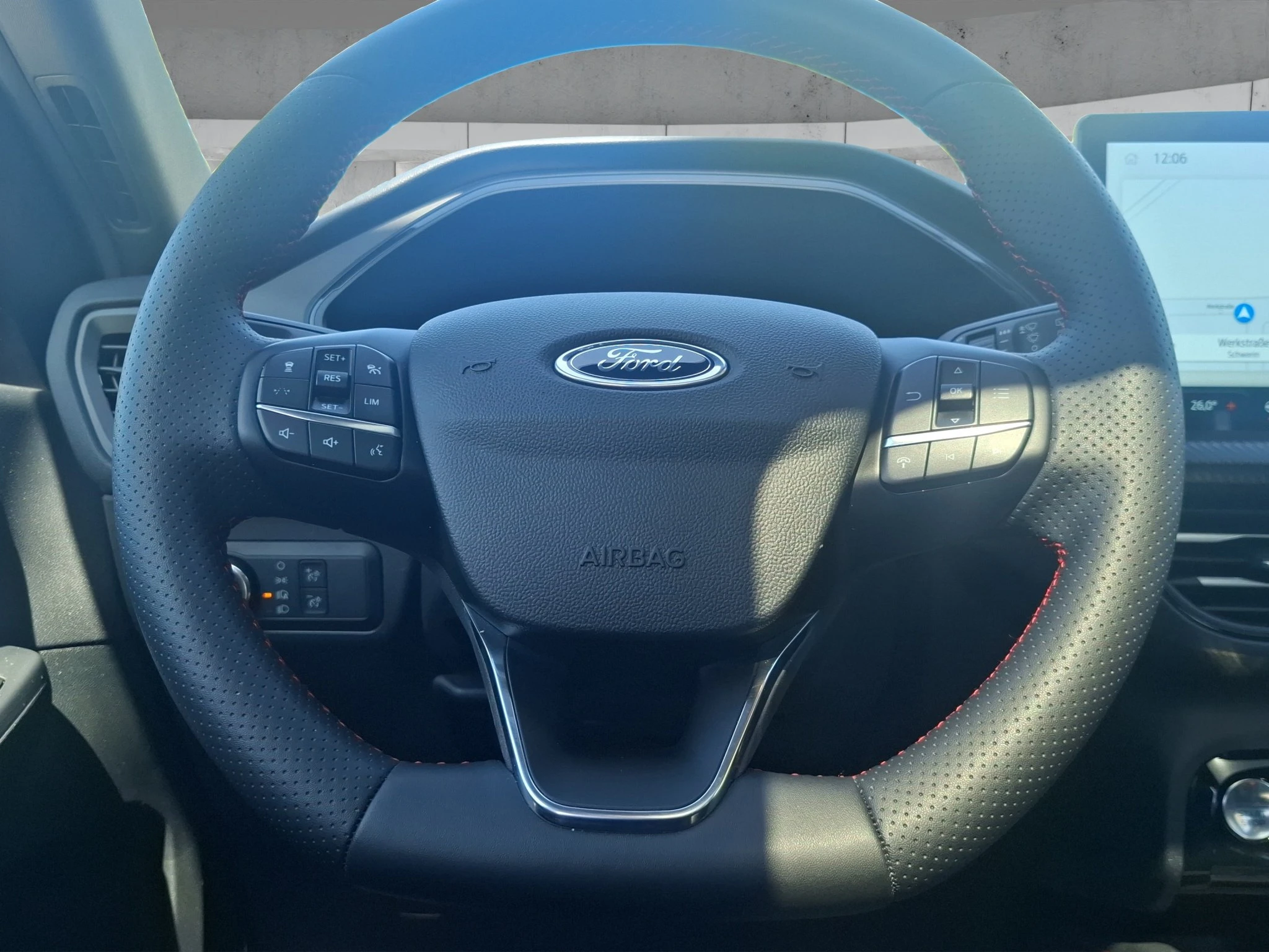 Ford-Kuga-image-12