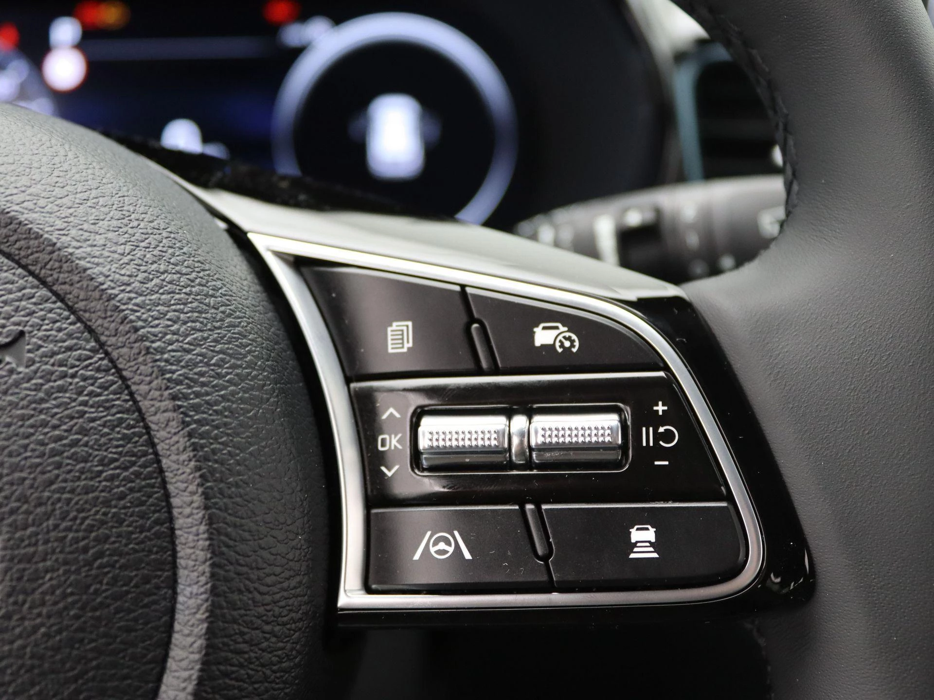 Kia-Ceed Sportswagon-image-24