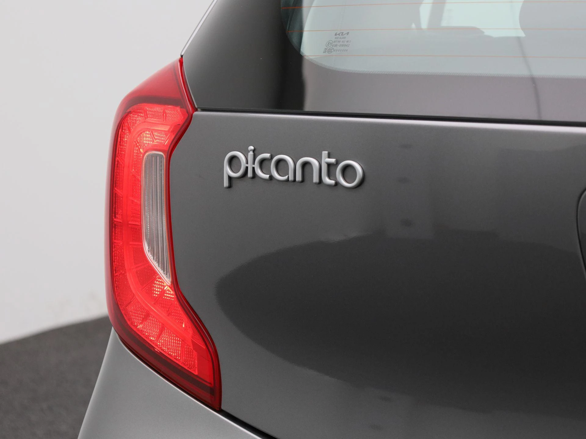 Kia-Picanto-image-32