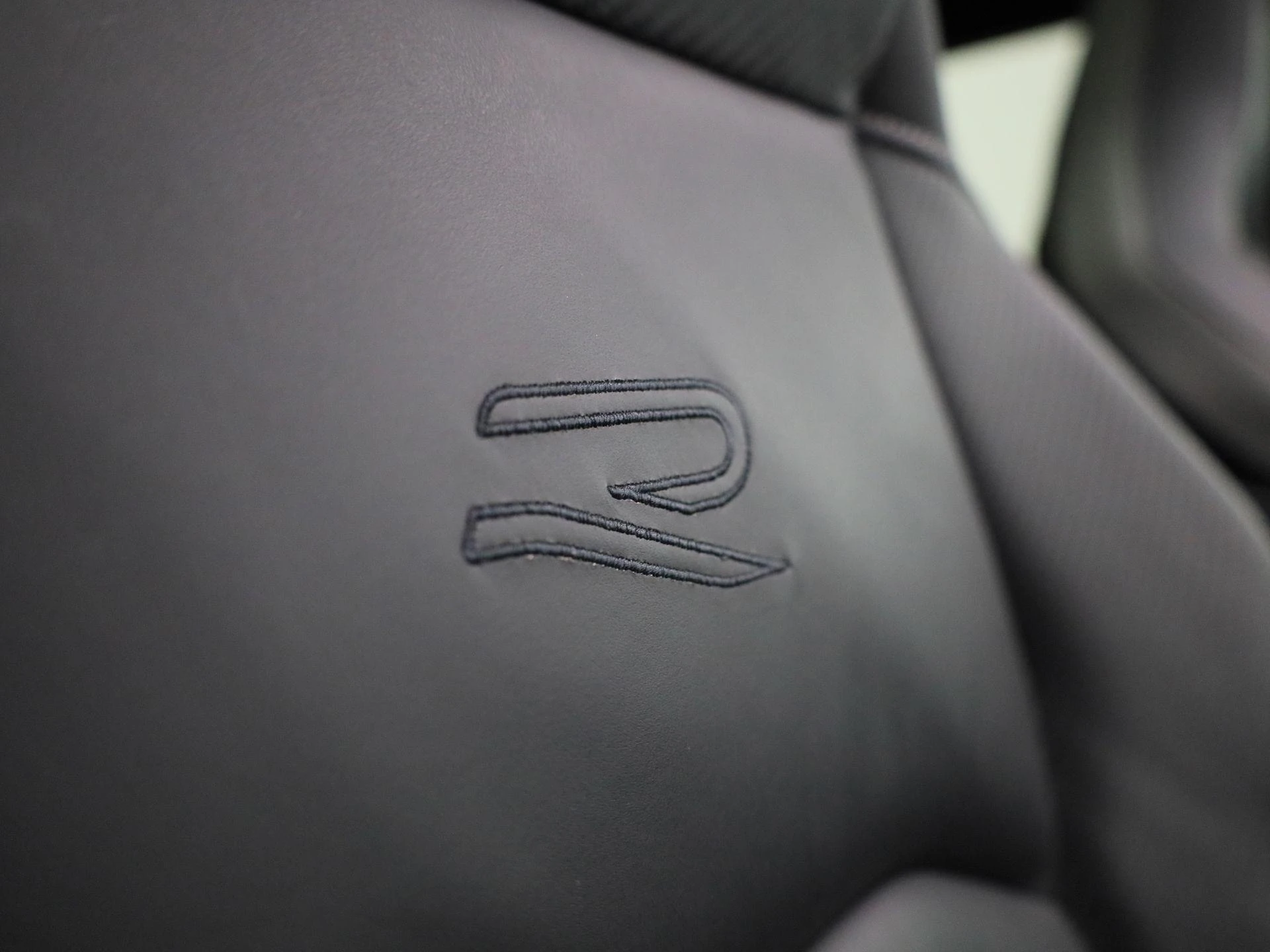 Volkswagen-Arteon-image-44