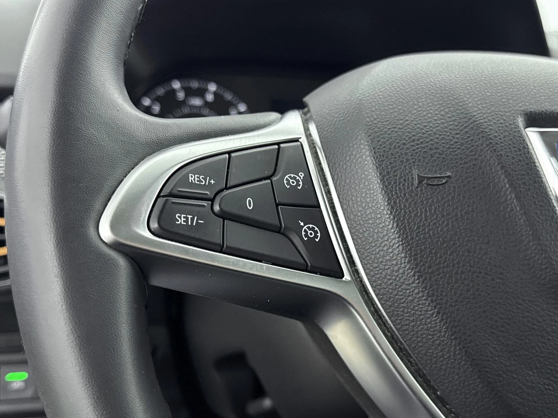 Dacia-Sandero Stepway-image-8