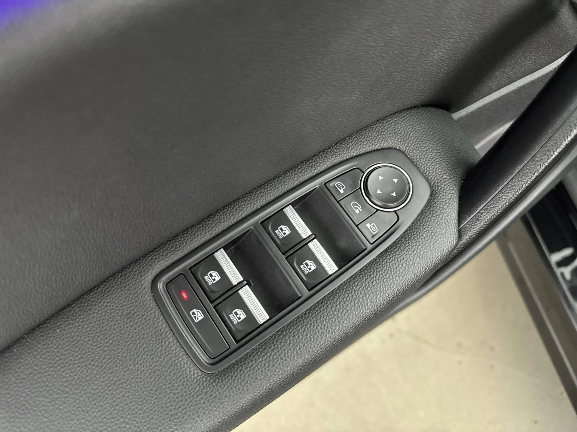Renault-Captur-image-13