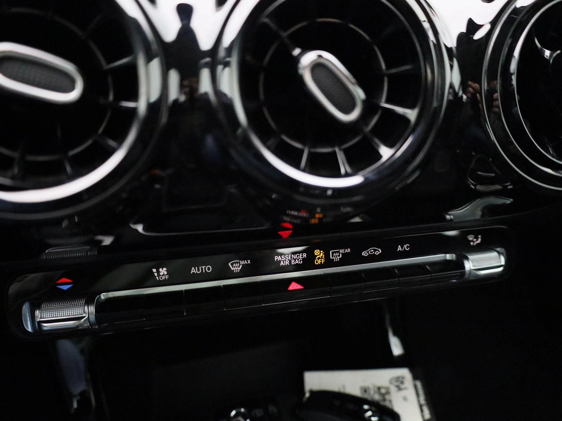 Mercedes-Benz-A-Klasse-image-24