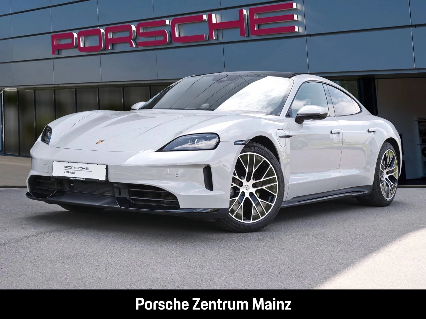 Porsche-Taycan-image-0