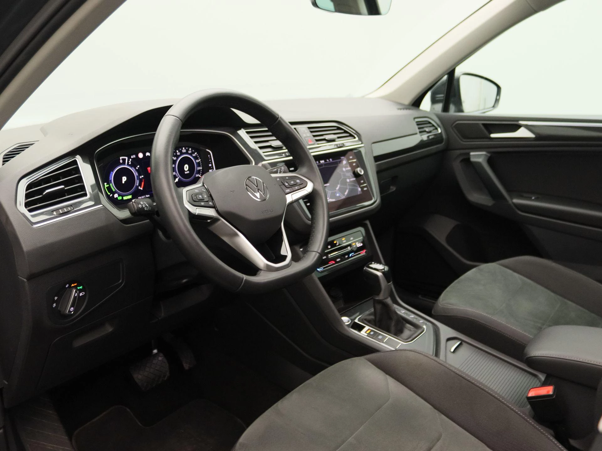 Volkswagen Tiguan 1.4 TSI eHybrid Elegance