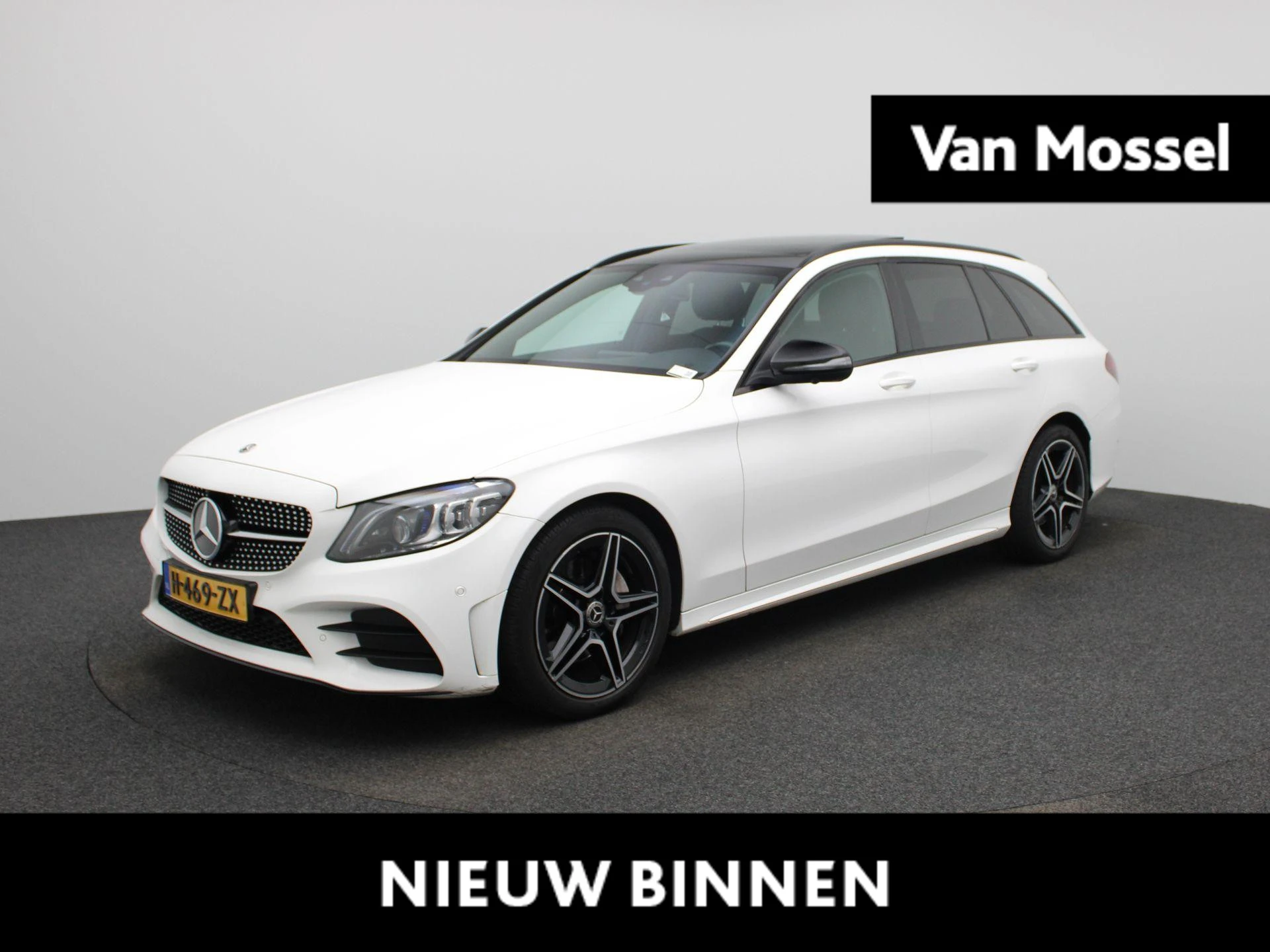 Mercedes-Benz-C-Klasse-image-0