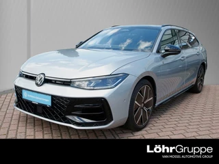 Volkswagen Passat Variant 2.0 TSI 195 kW 4Motion R-Line 19" PANO AHK HUD Navi+VC ACC LED RFK+PDC SHZ