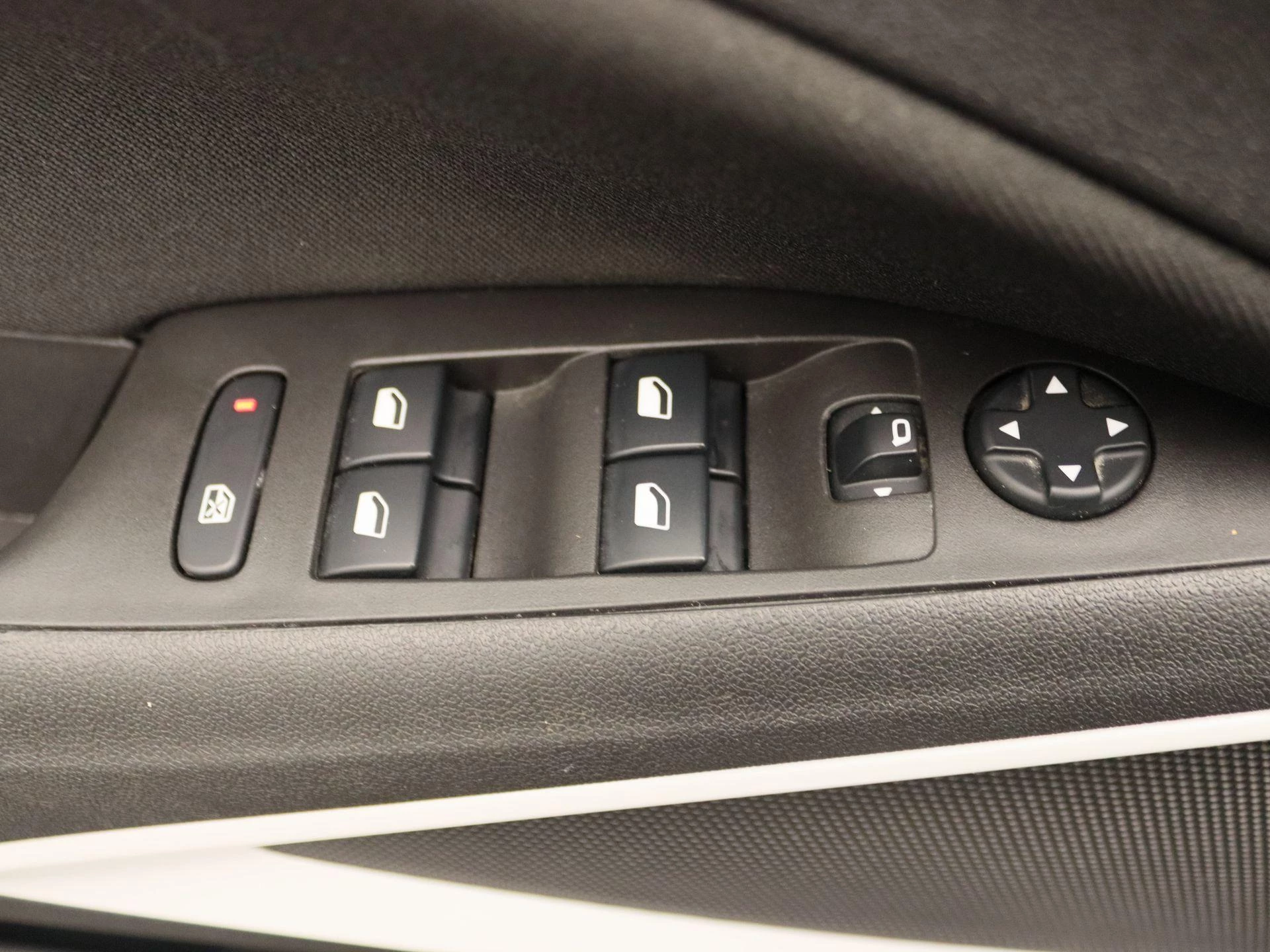 Opel-Crossland X-image-21