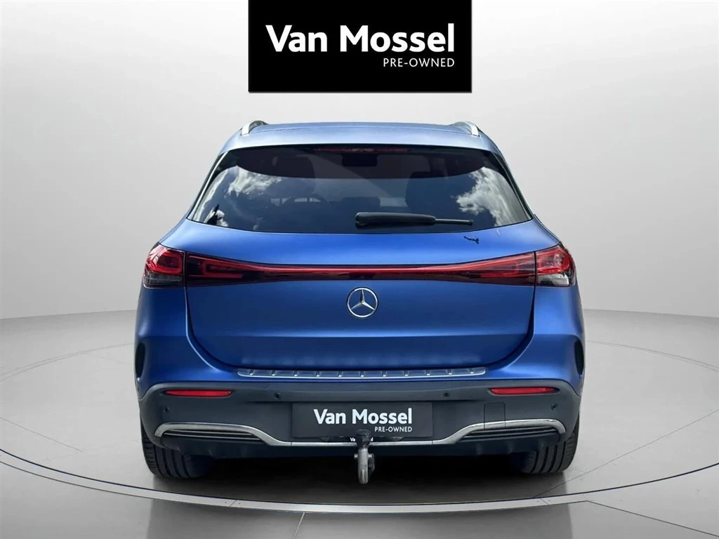 Mercedes-Benz-EQA-image-5