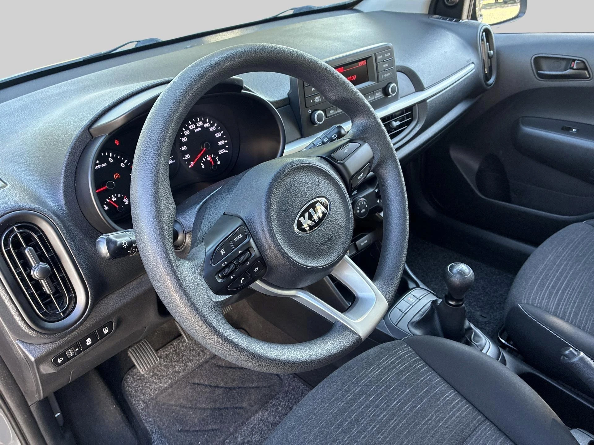 Kia-Picanto-image-8
