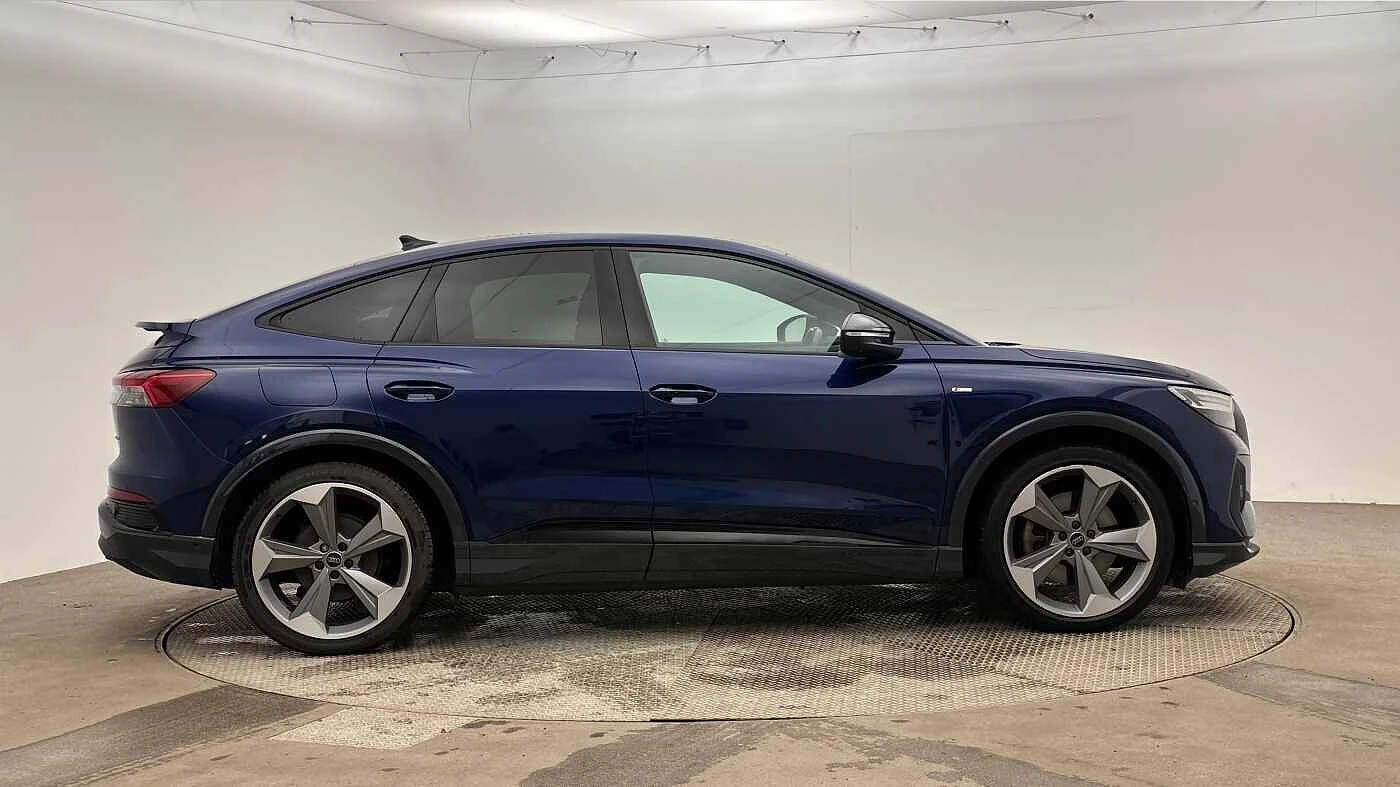 Audi-Q4 Sportback e-tron-image-32