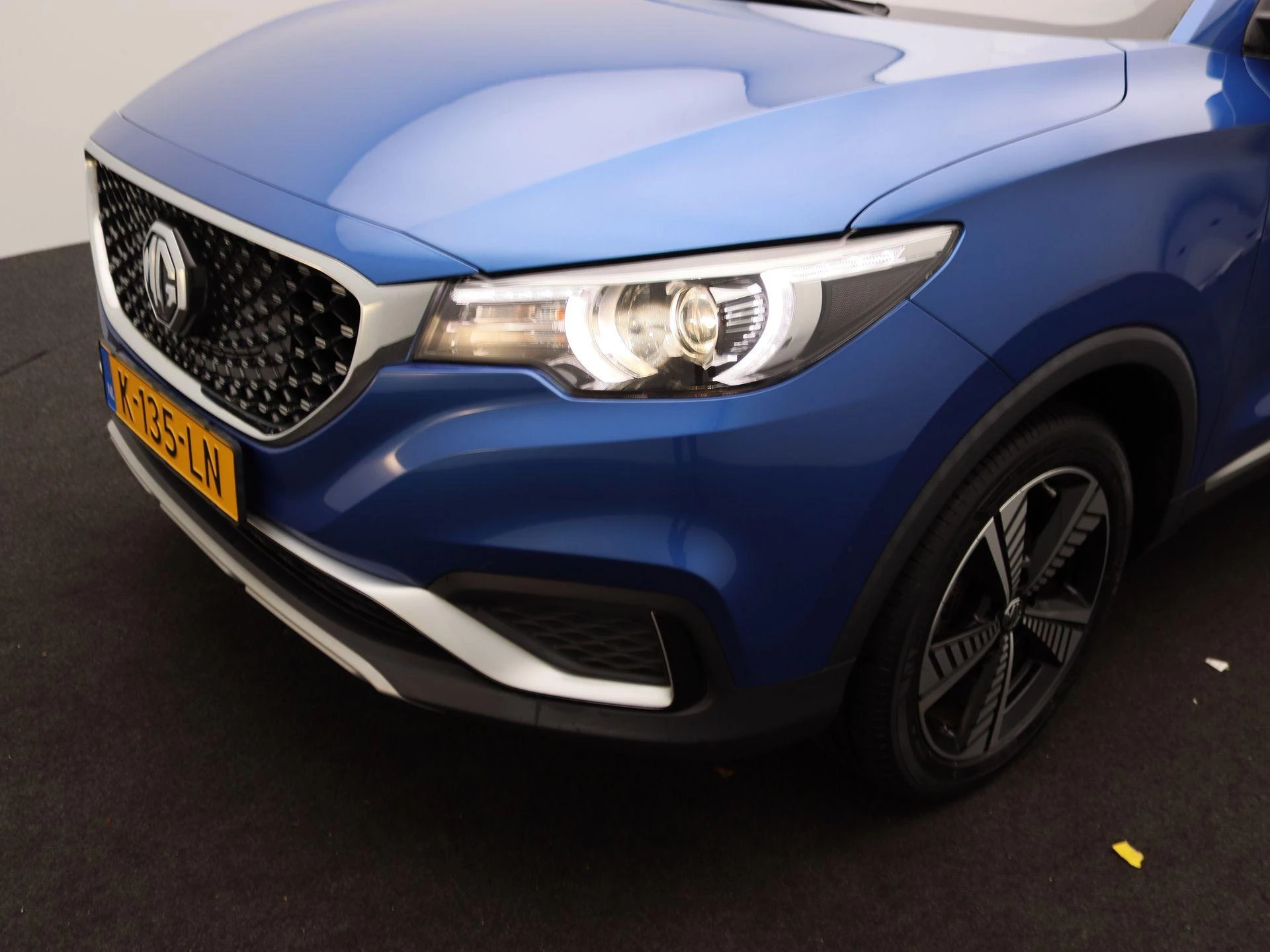 MG-ZS EV-image-16