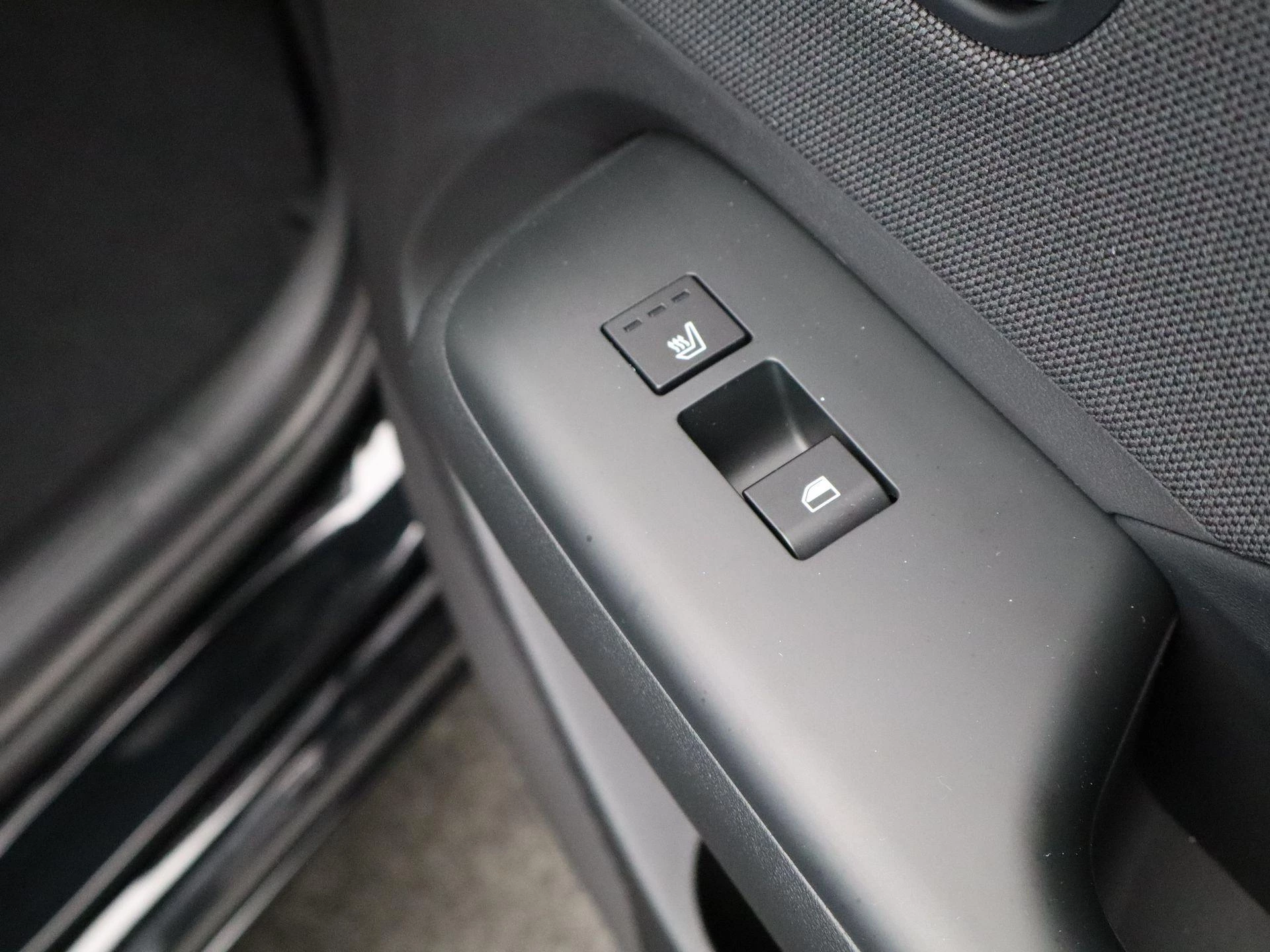 Hyundai-Kona-image-38