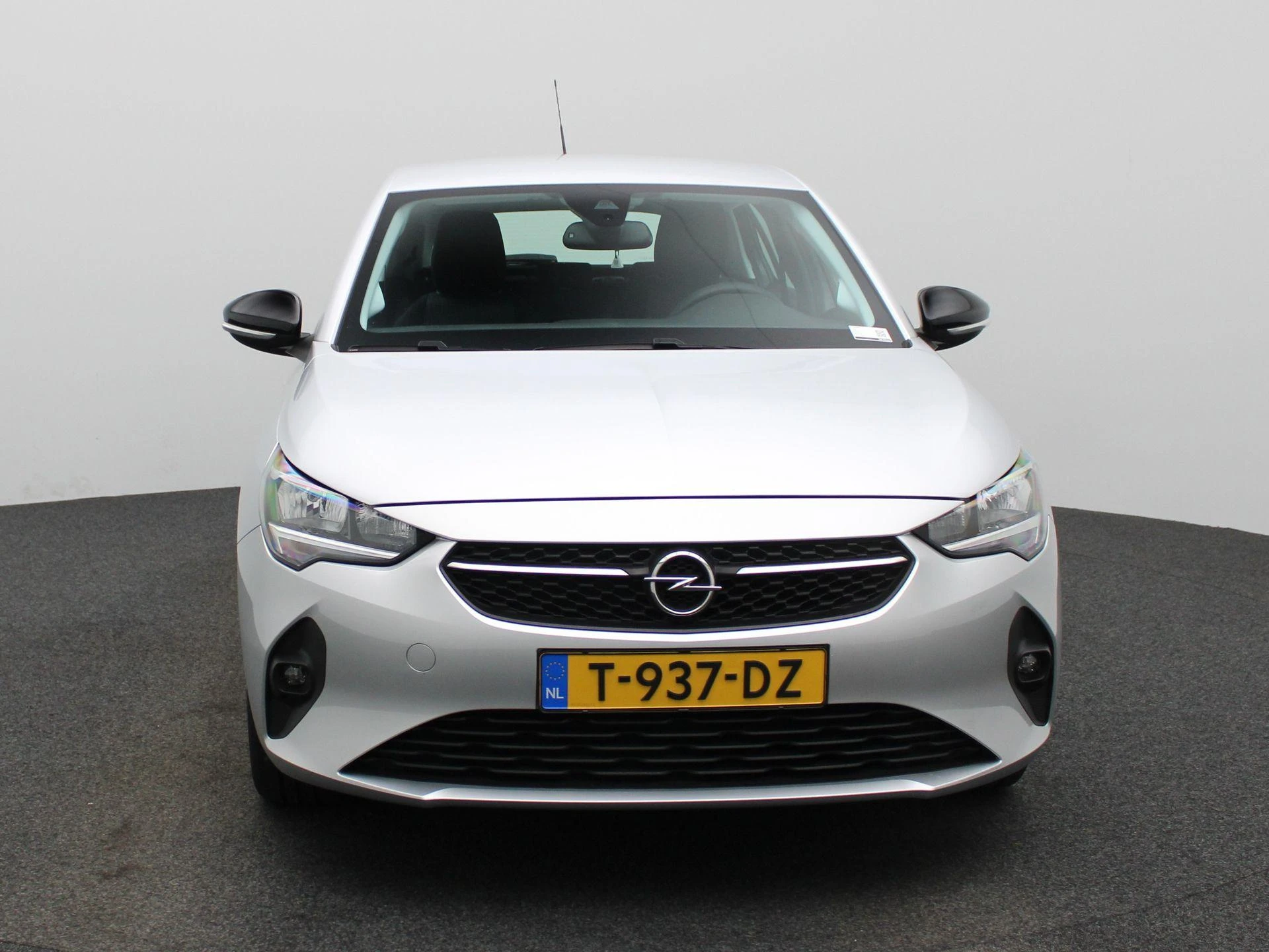 Opel-Corsa-image-2