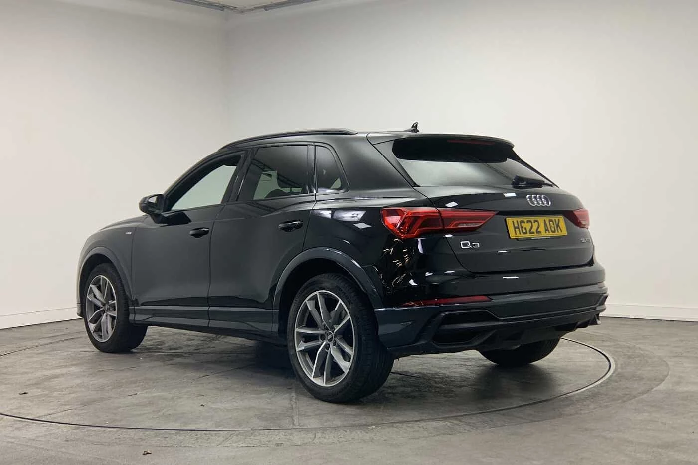 Audi-Q3-image-2