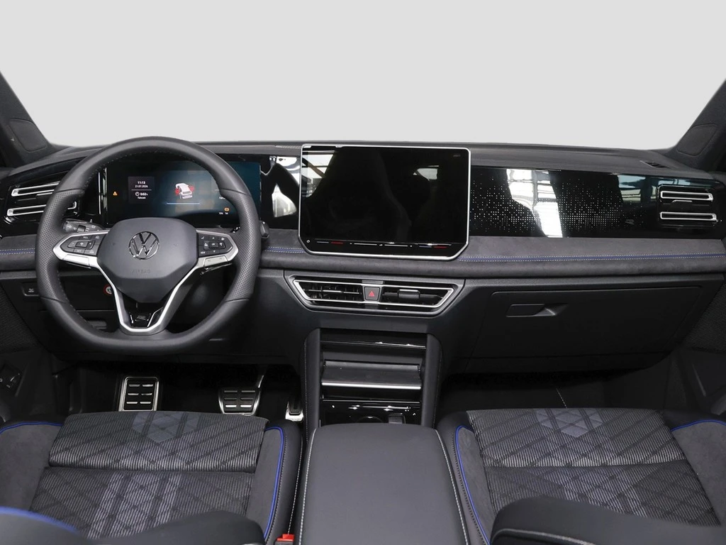 Volkswagen-Tiguan-image-7