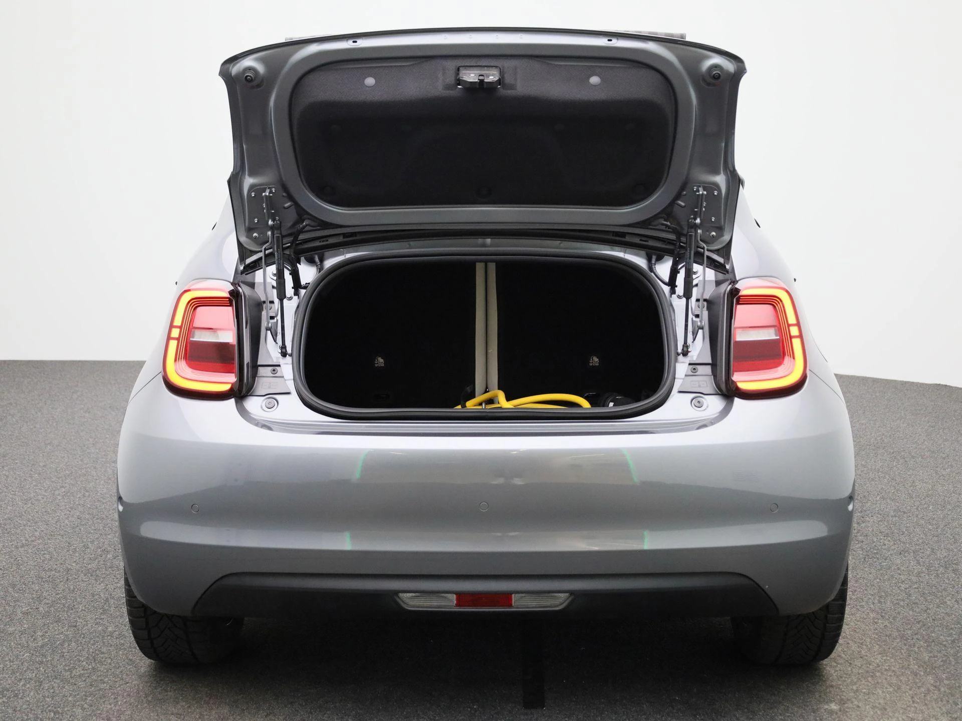Fiat-500e-image-11