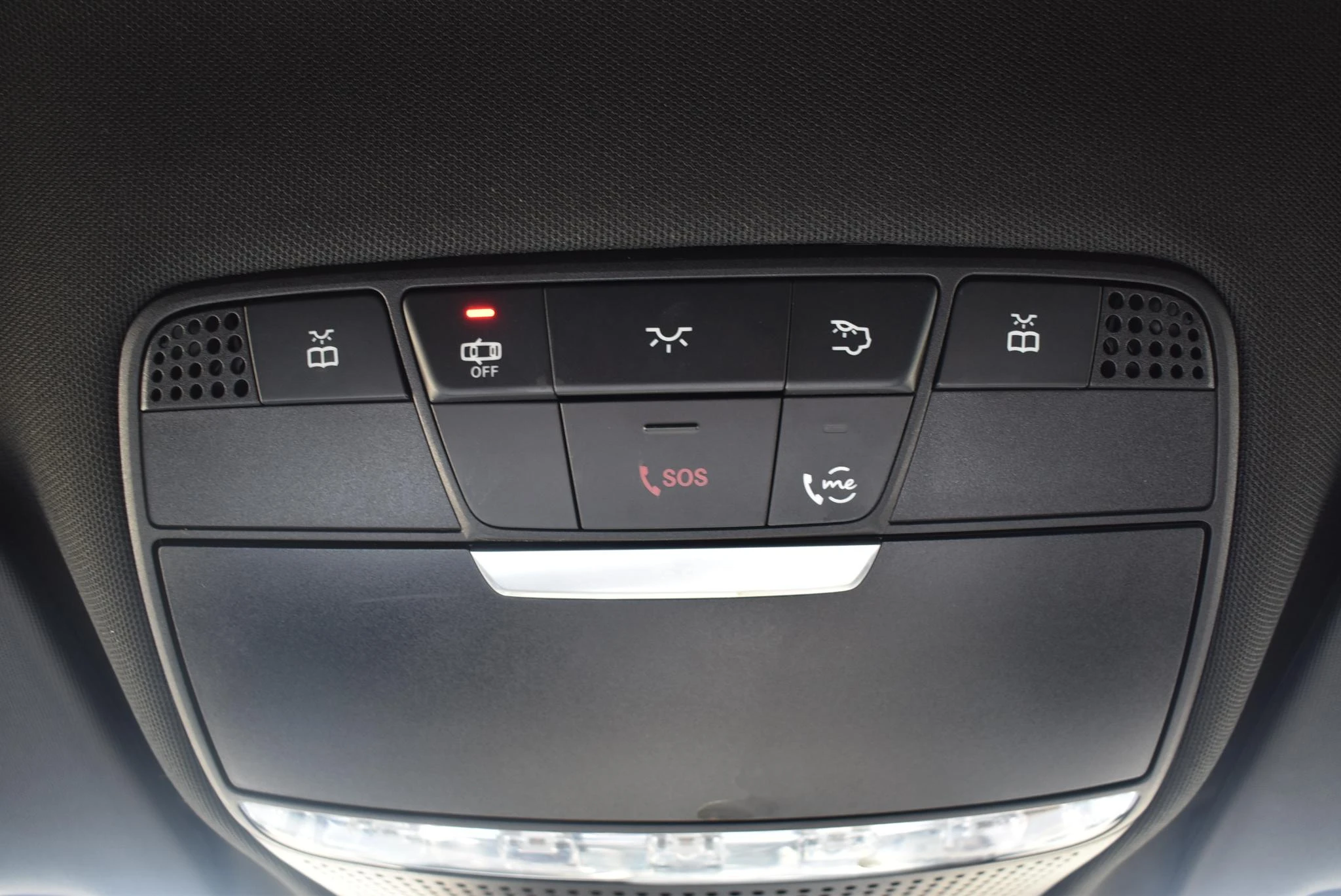 Mercedes-Benz-C-Klasse-image-33