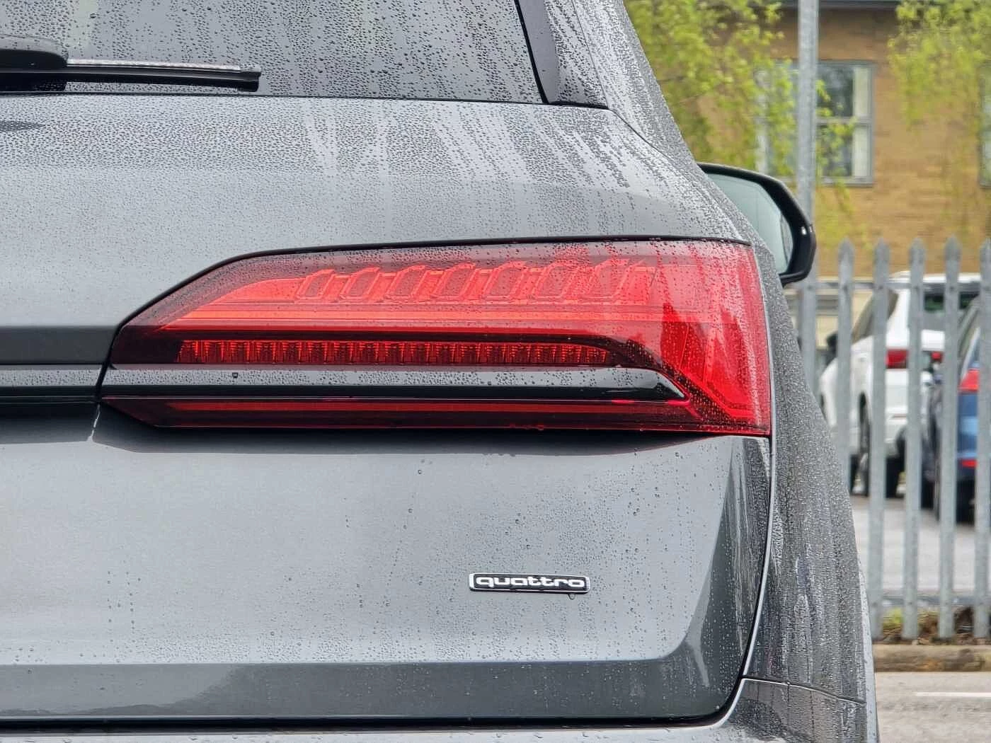 Audi-Q7-image-30