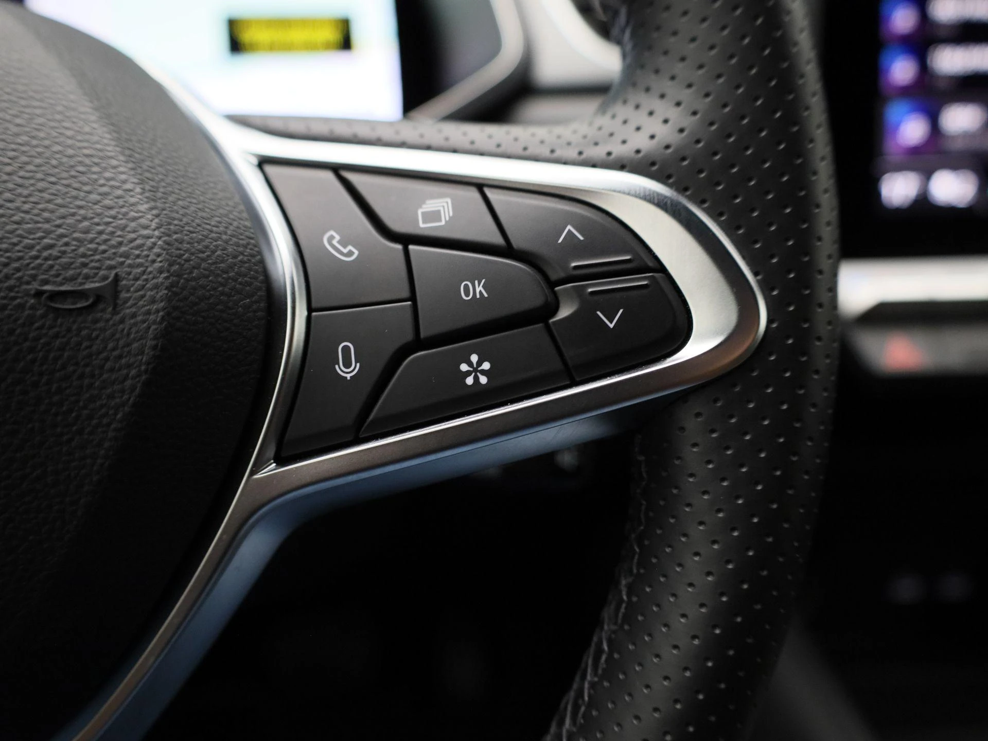 Renault-Captur-image-14