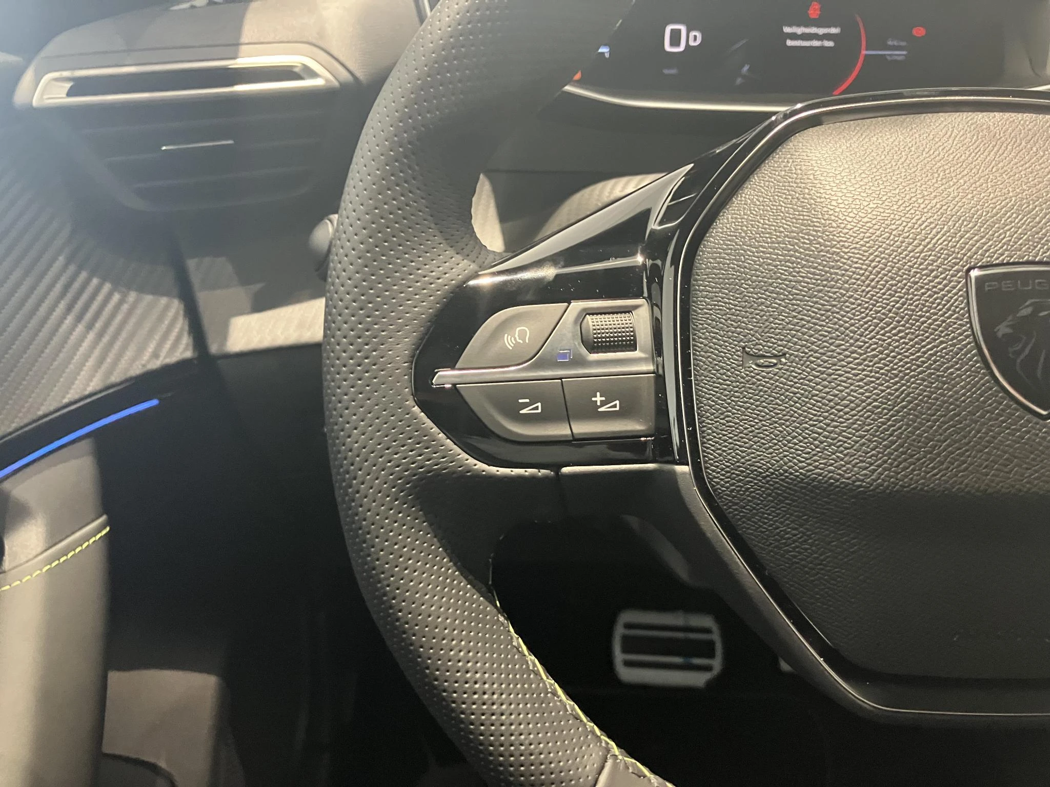 Peugeot-2008-image-17