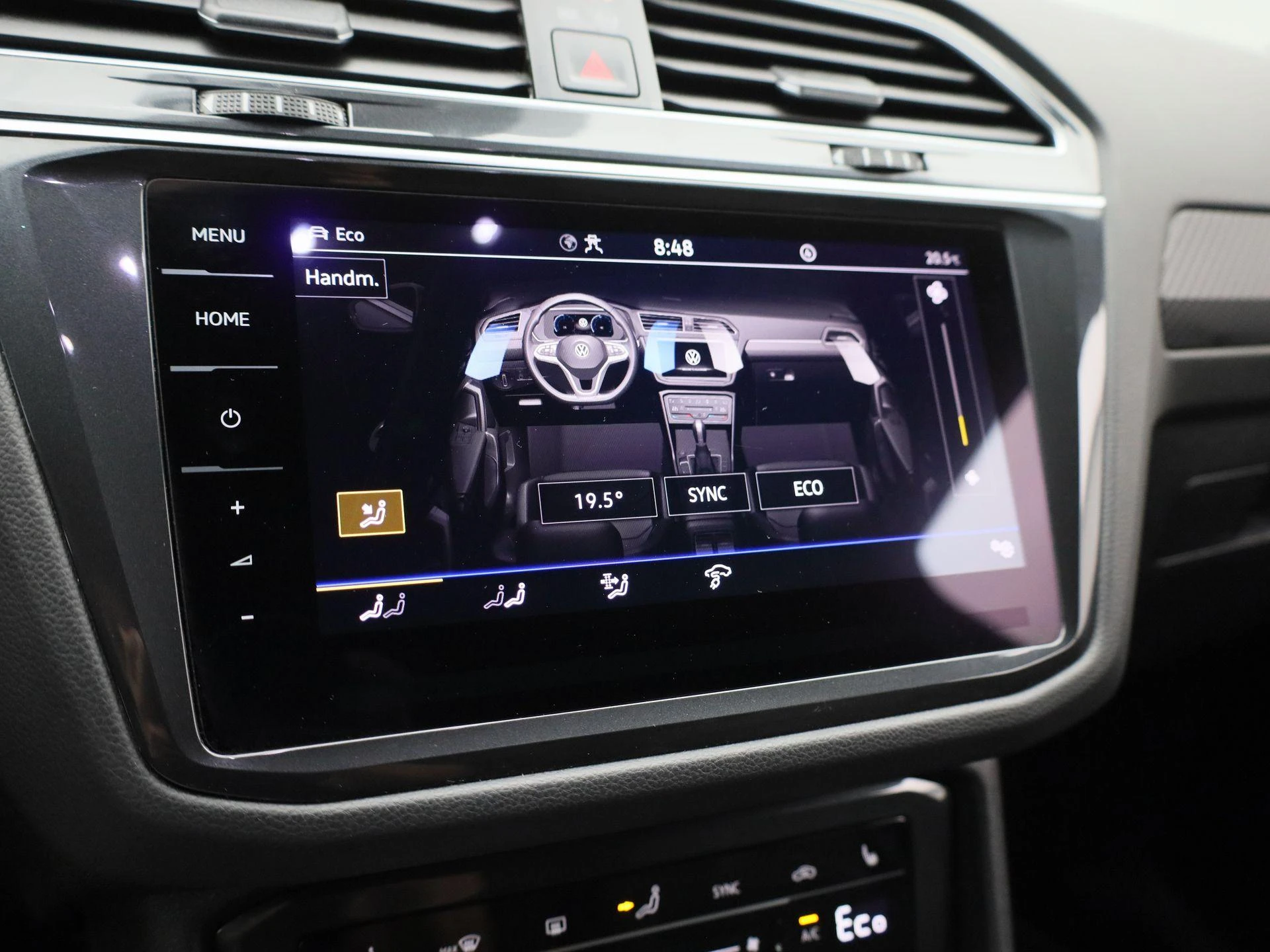 Volkswagen-Tiguan-image-23