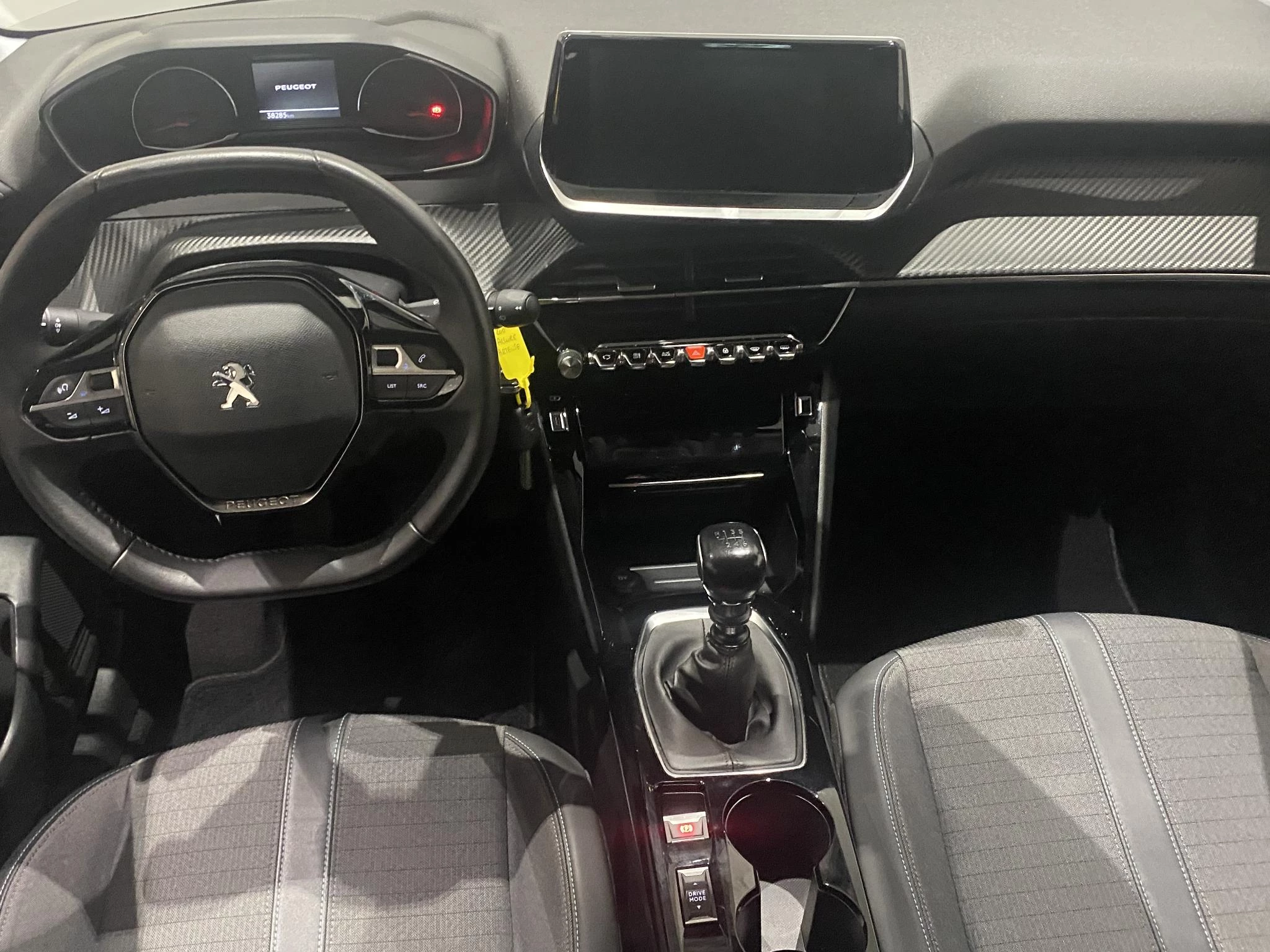 Peugeot-208-image-34