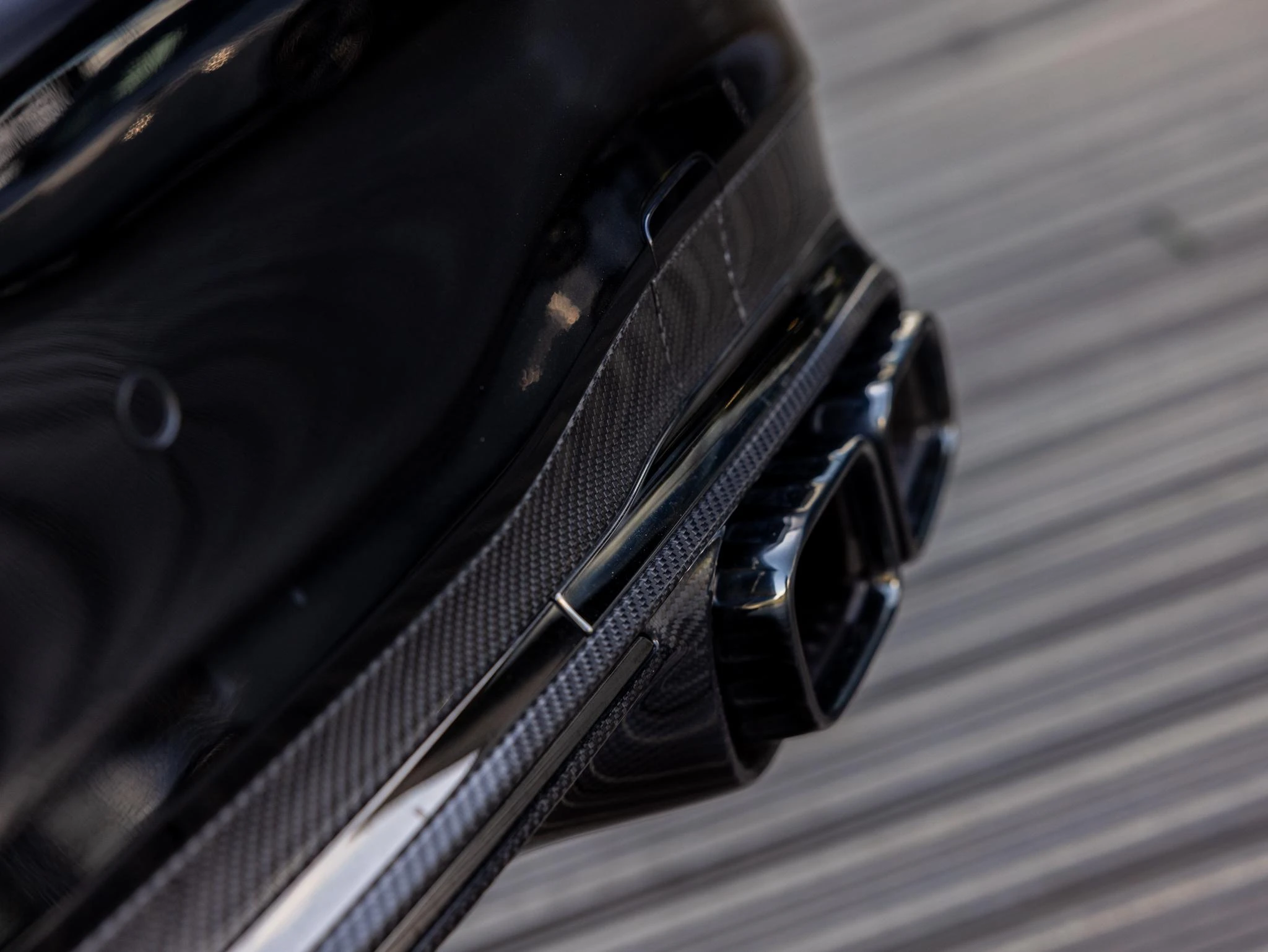 Mercedes-Benz-S-Klasse-image-16