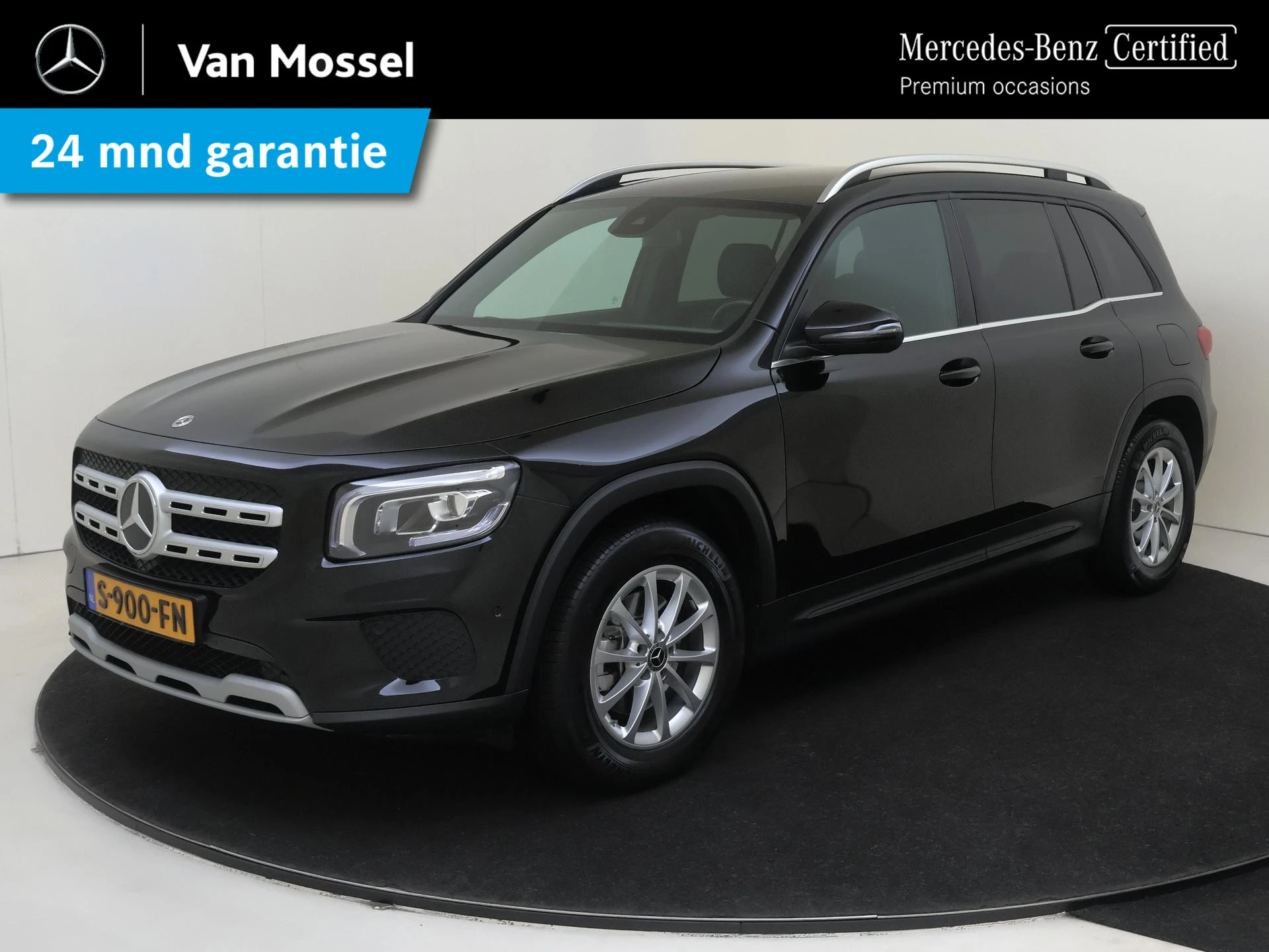 Mercedes-Benz-GLB-image-0