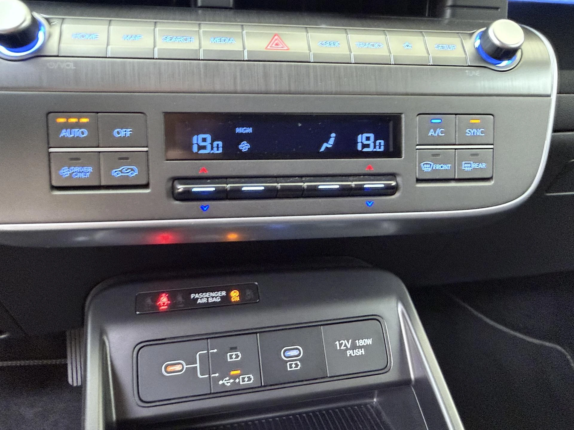 Hyundai-Kona-image-18