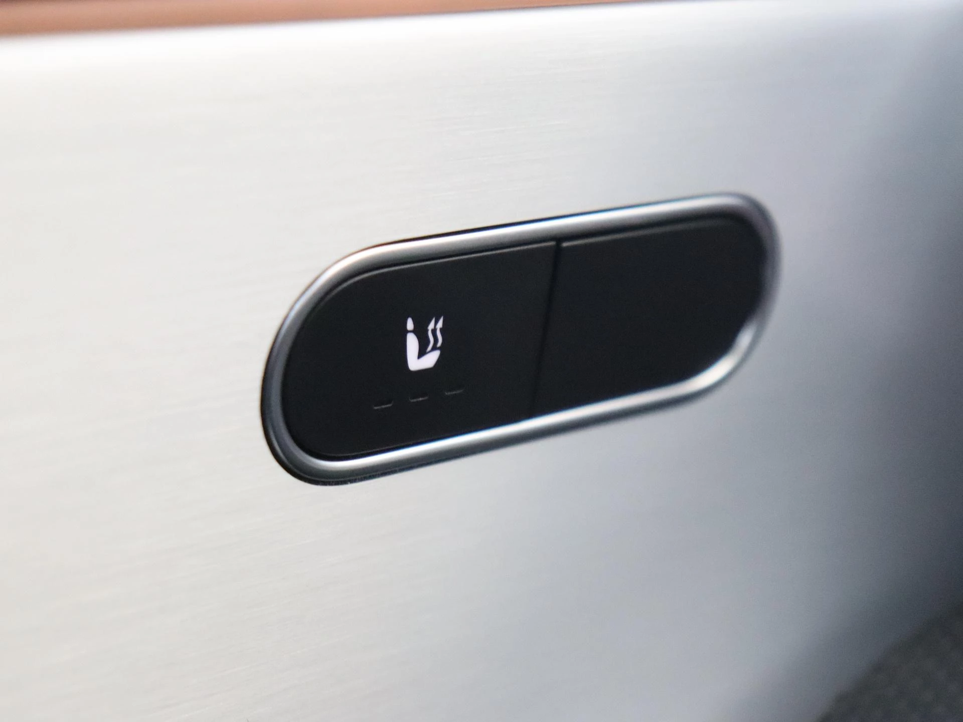 Mercedes-Benz-CLA-image-30