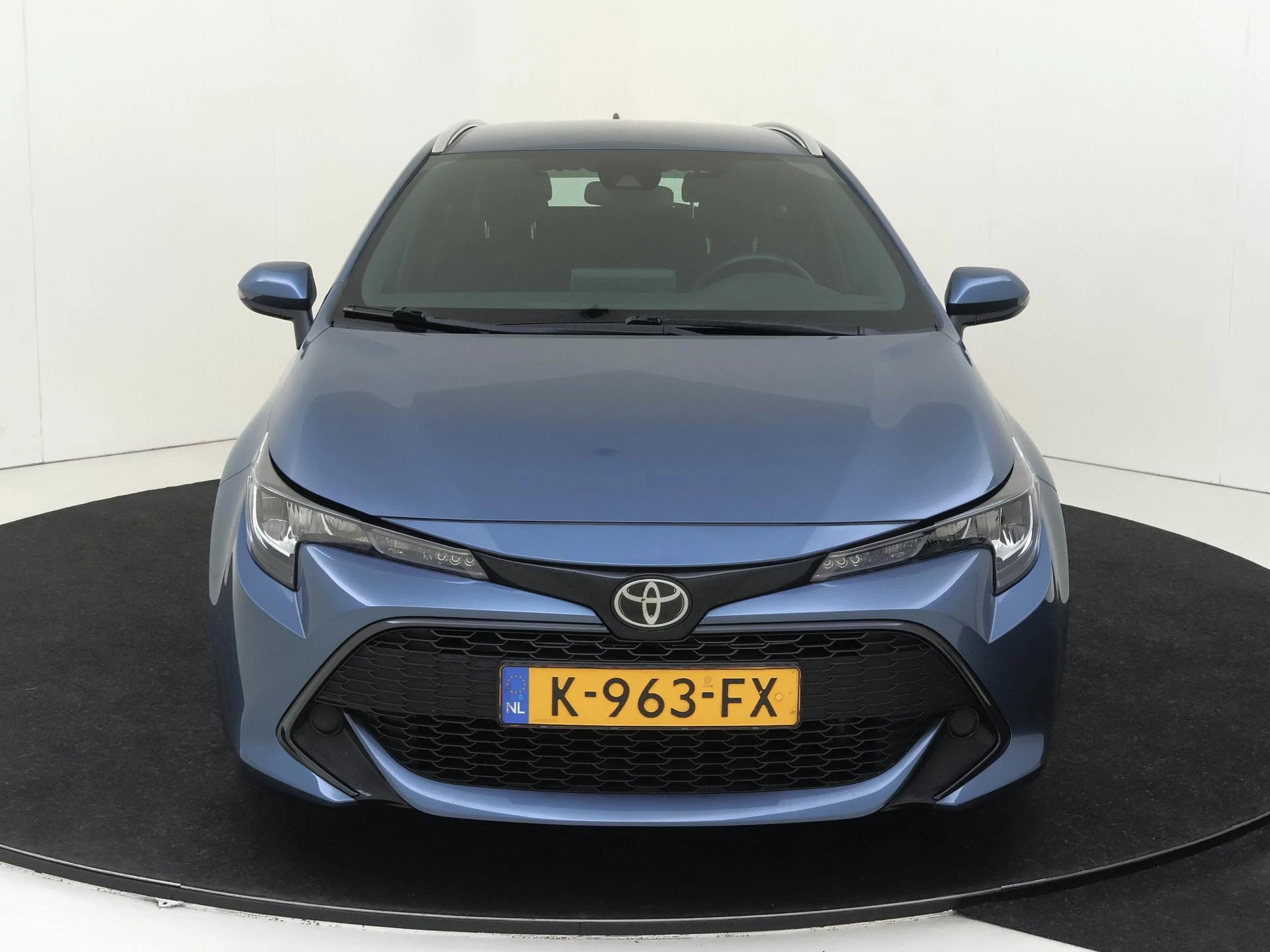 Toyota-Corolla Touring Sports-image-5