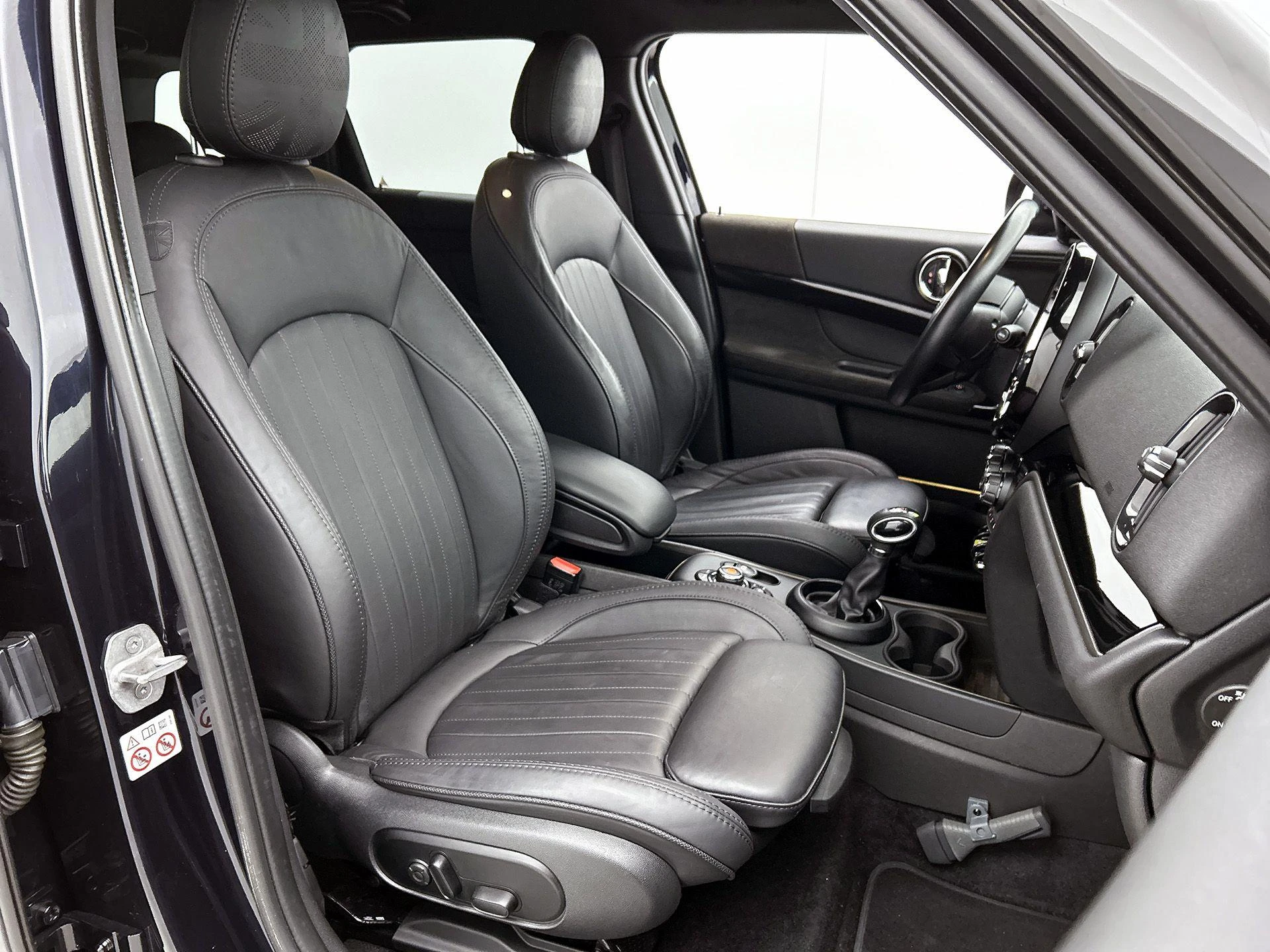 MINI-Countryman-image-43