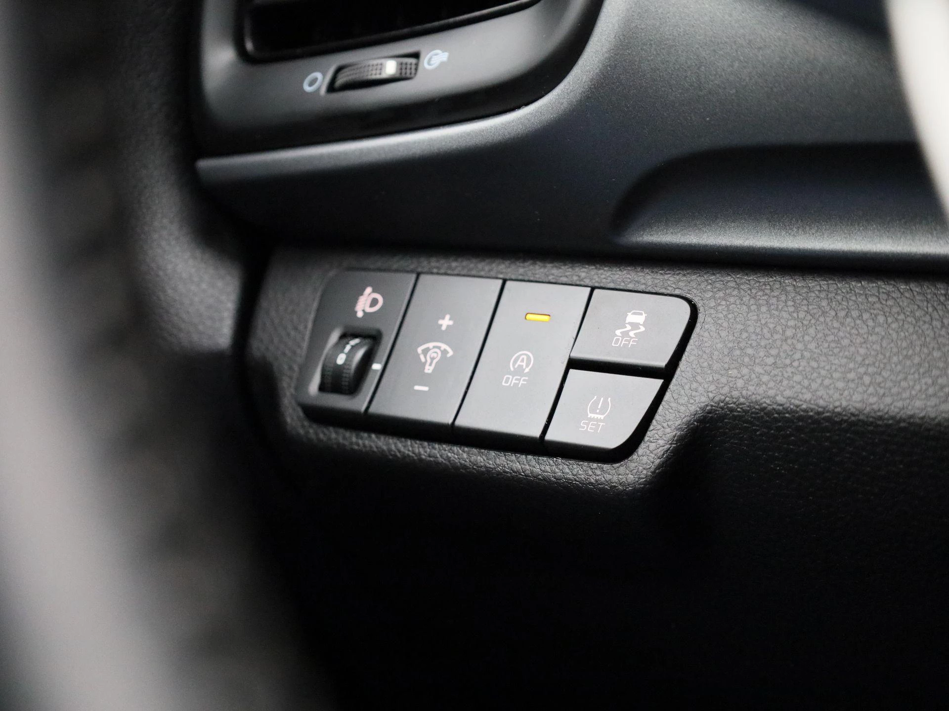 Kia Stonic 1.0 T 100 Pure PDC A | Carplay | DAB