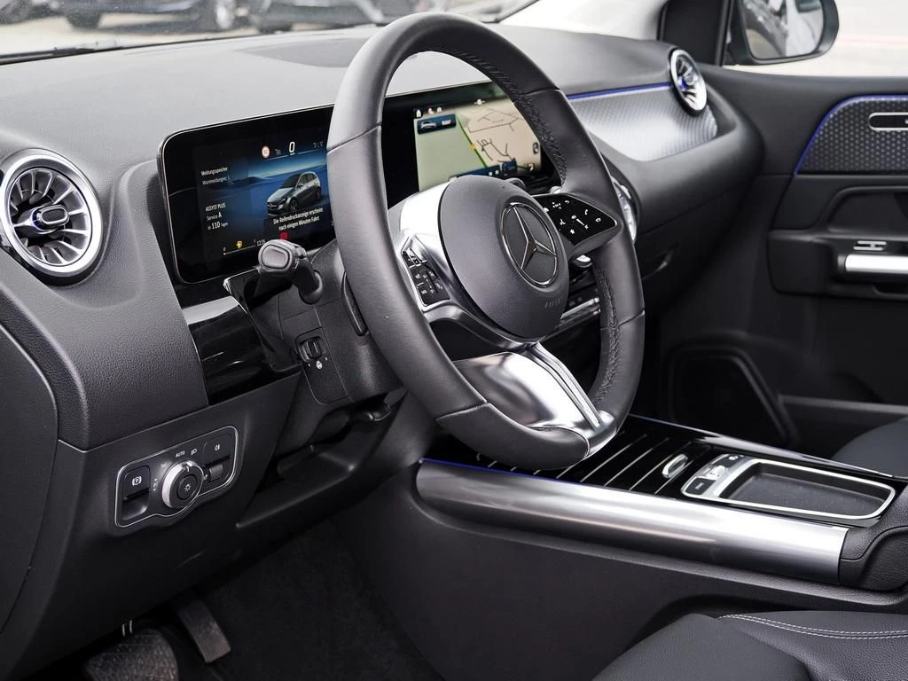 Mercedes-Benz-B-Klasse 200-image-8