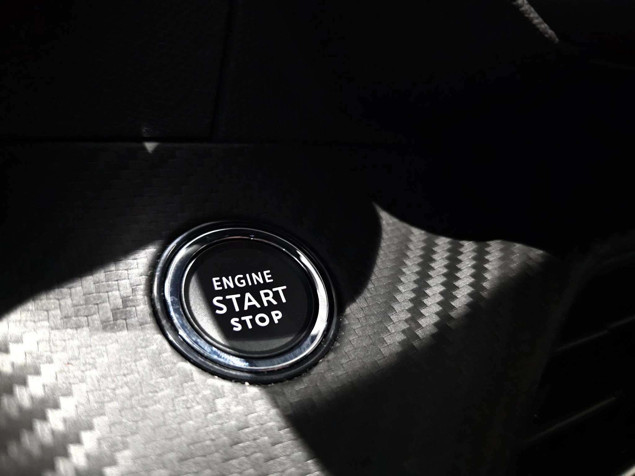 Peugeot-2008-image-16
