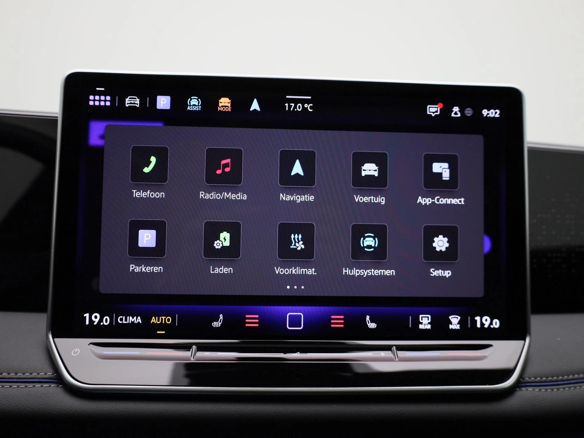 Volkswagen-Tiguan-image-21