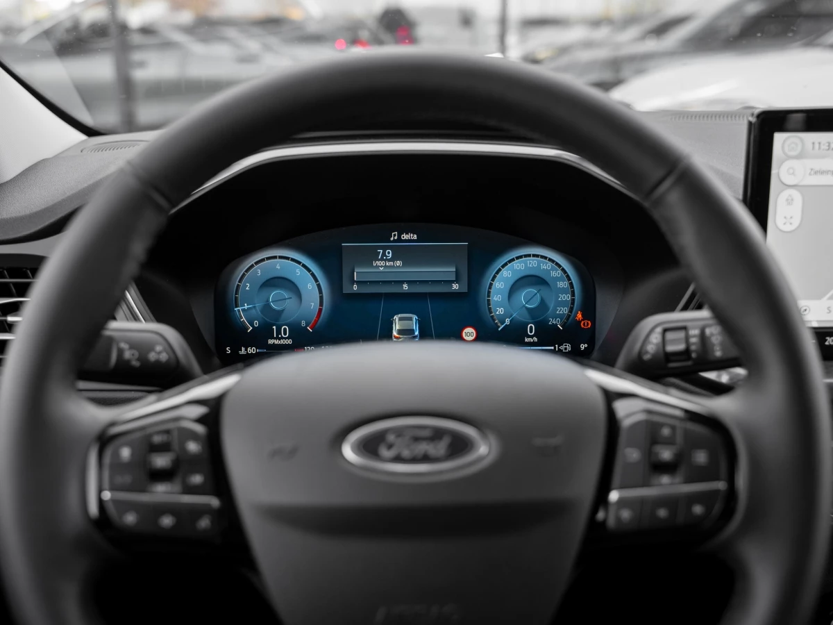 Ford Kuga Titanium NAVI/ACC/TWA/RFK